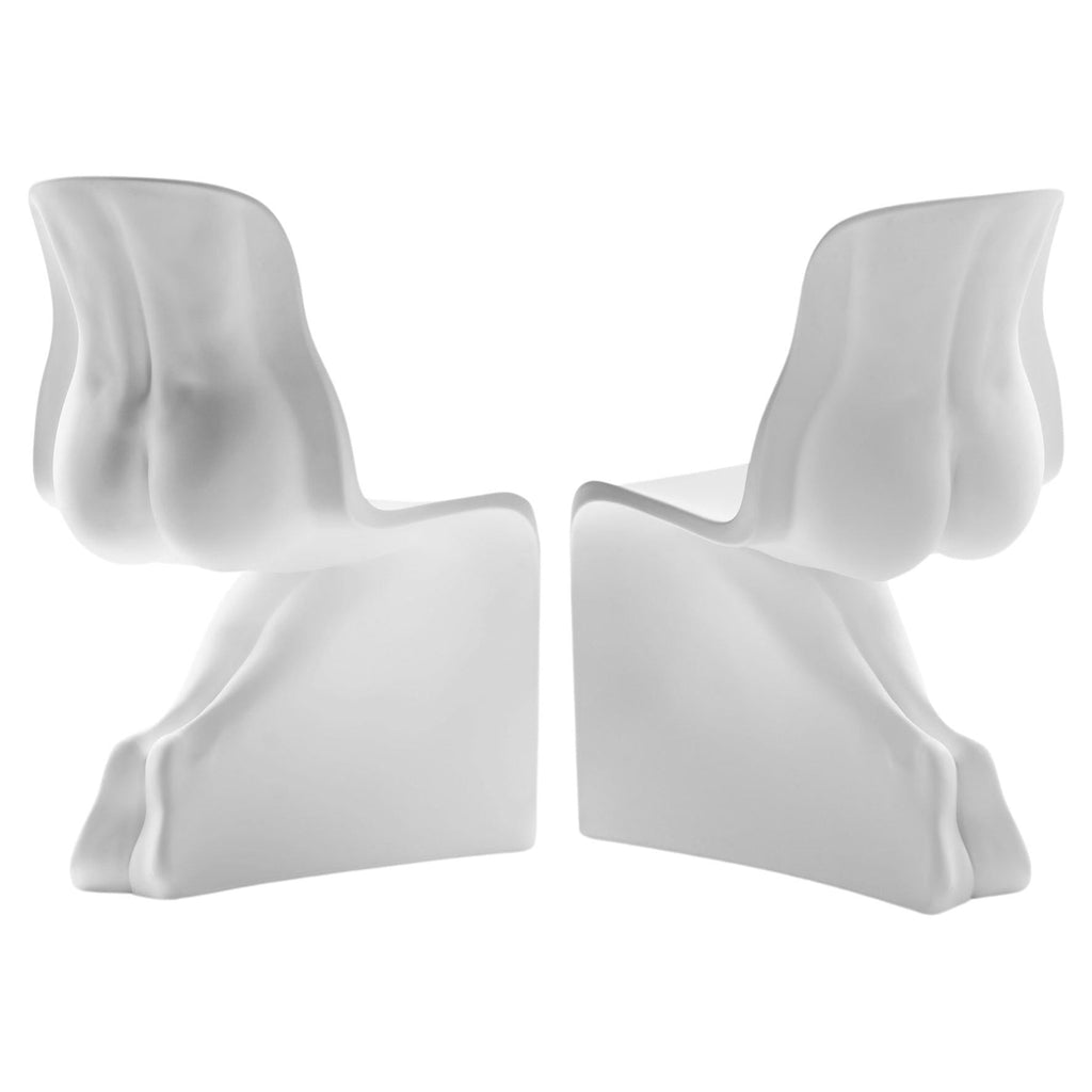 https://a.1stdibscdn.com/casamania-himher-set-of-two-matt-chairs-in-white-by-fabio-novembre-for-sale/f_16392/f_408043221721992499211/f_40804322_1721992499630_bg_processed.jpg