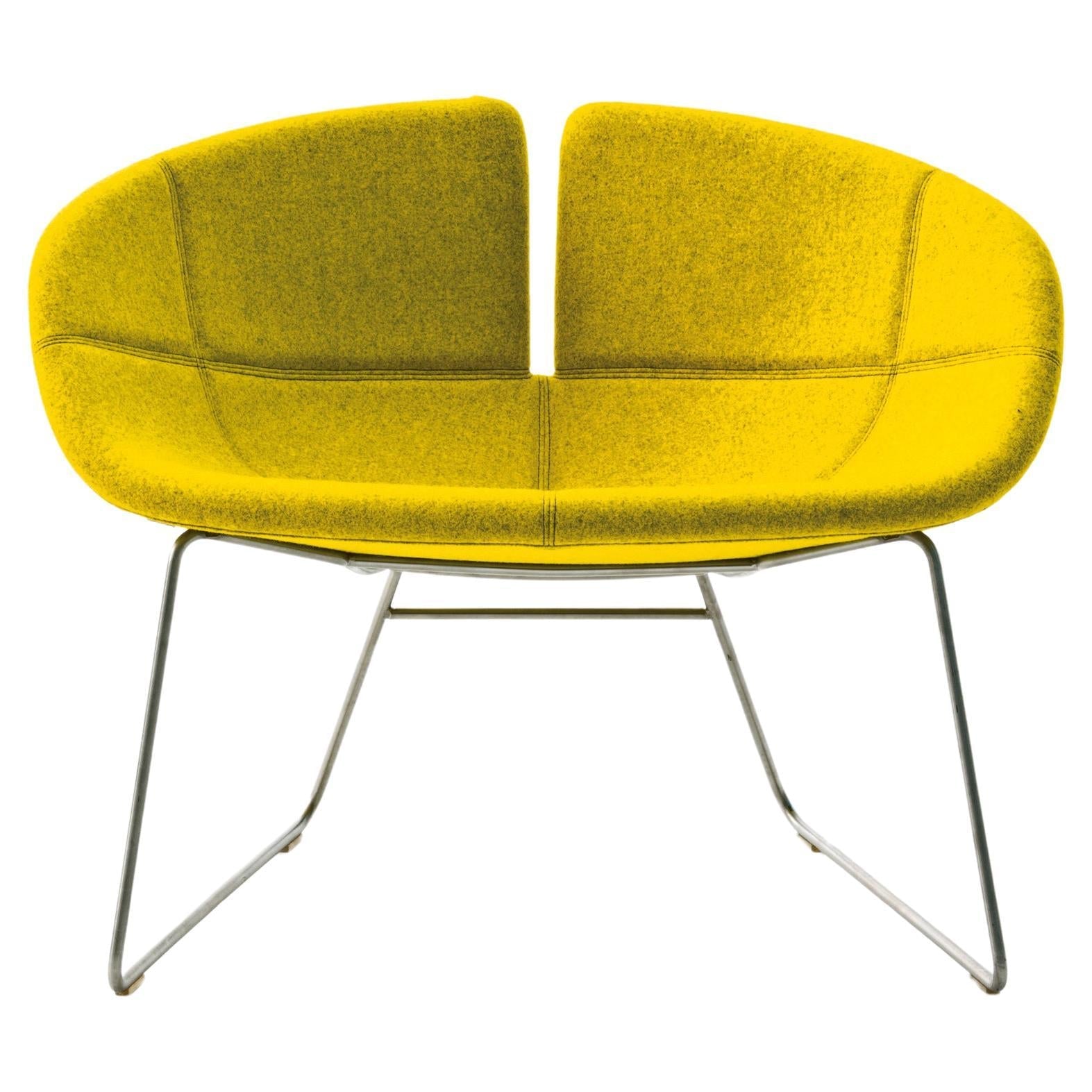 https://a.1stdibscdn.com/moroso-fjord-medium-armchair-by-patricia-urquiola-for-sale/f_16392/f_411216021724079205036/f_41121602_1724079205582_bg_processed.jpg