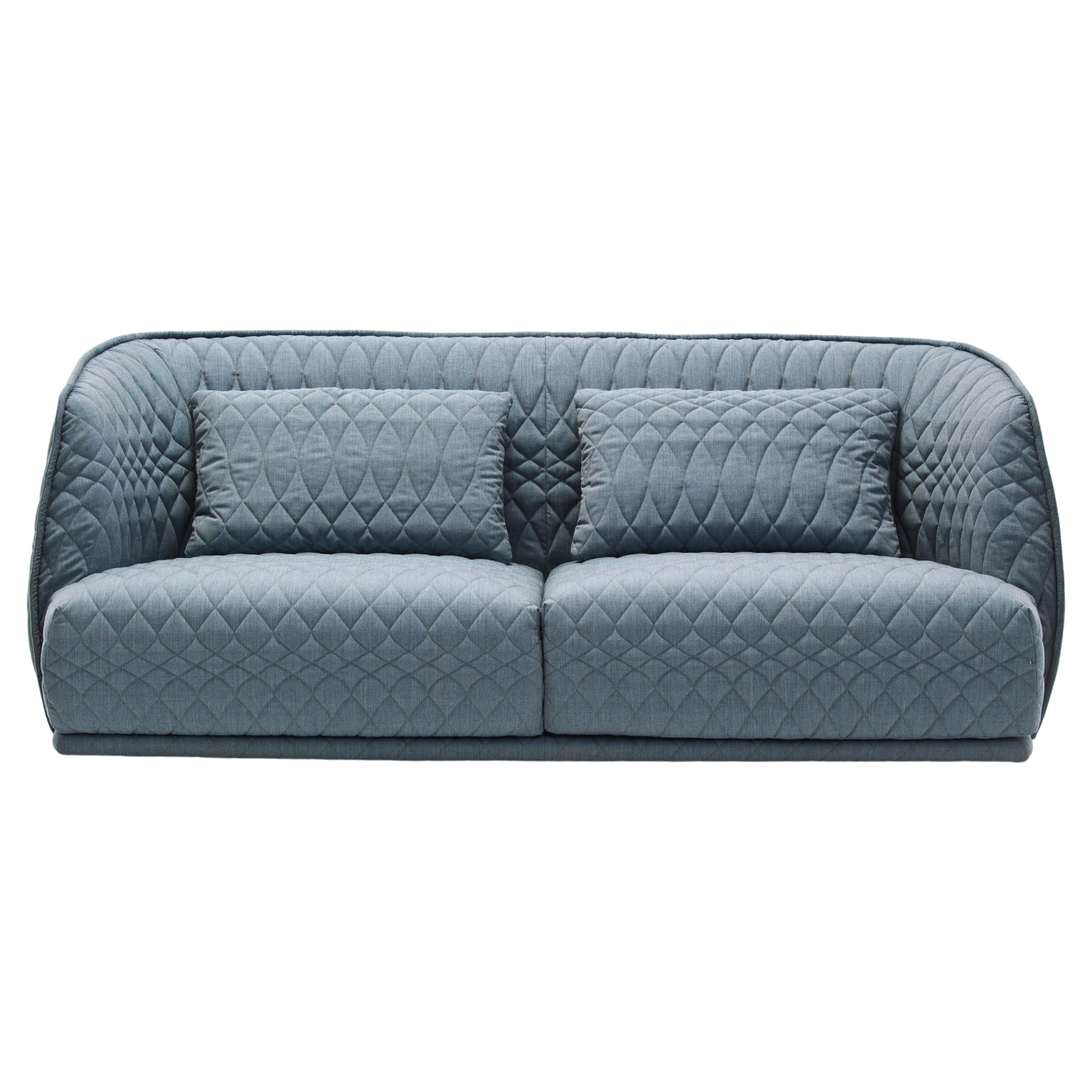 https://a.1stdibscdn.com/moroso-redondo-sofa-by-patricia-urquiola-for-sale/f_16392/f_411337621724159141312/f_41133762_1724159142510_bg_processed.jpg