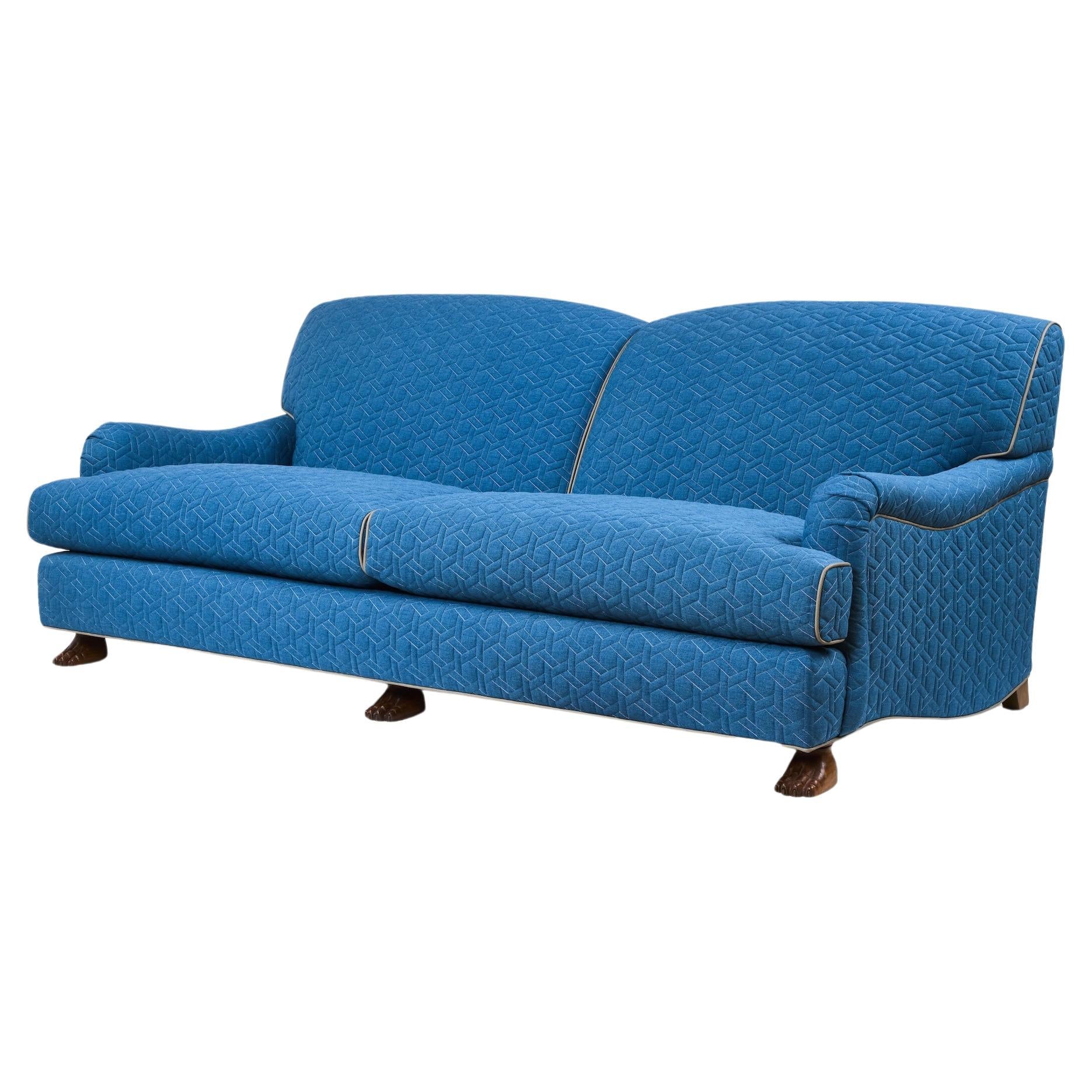 https://a.1stdibscdn.com/roll-arm-carl-sofa-with-tight-back-and-hand-carved-feet-by-martin-and-brockett-for-sale/f_50711/f_411558821724283679780/f_41155882_1724283680470_bg_processed.jpg