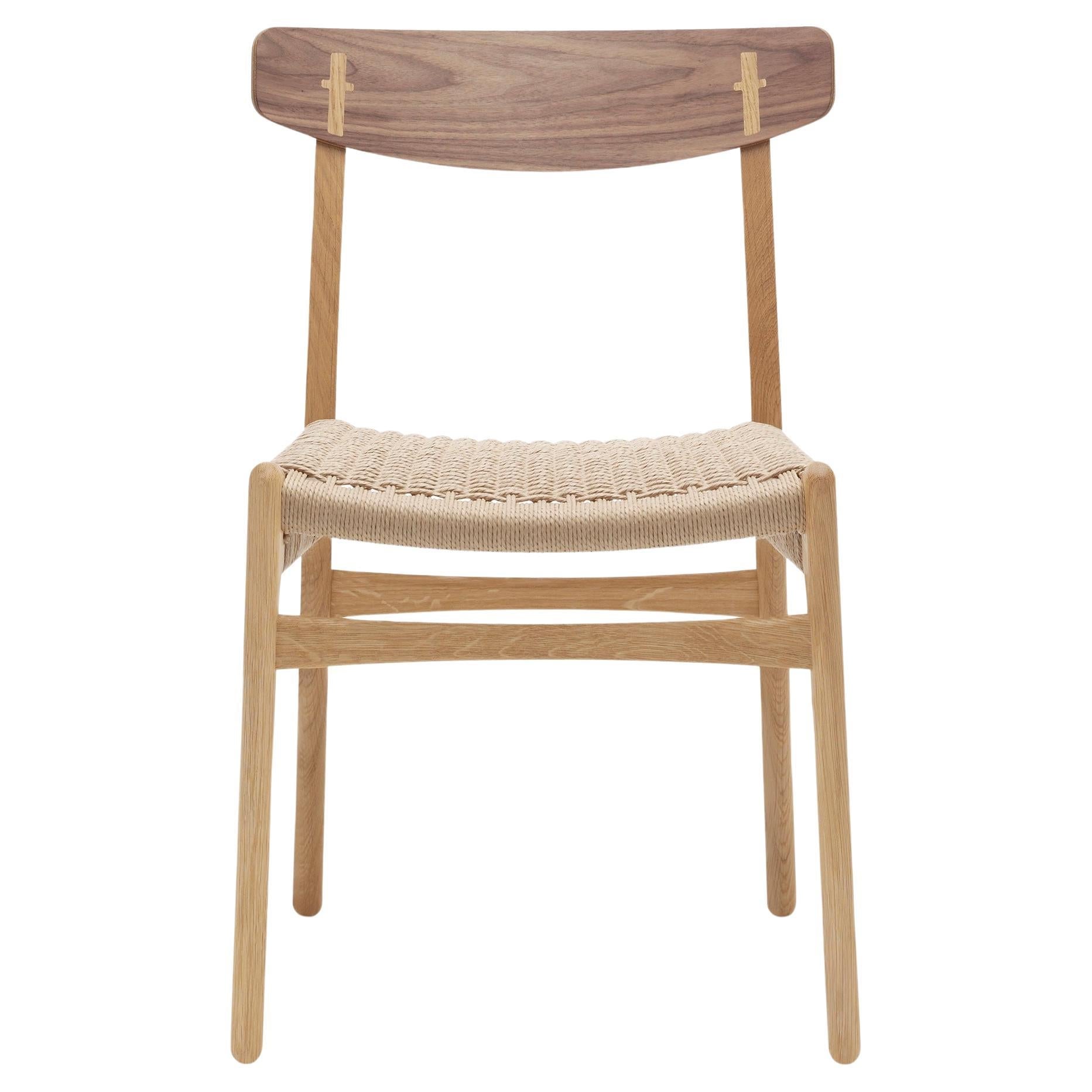 https://a.1stdibscdn.com/hans-wegner-ch23-chair-in-walnut-oak-oil-for-carl-hansen-son-for-sale/f_14472/f_412970321725209812354/f_41297032_1725209812829_bg_processed.jpg