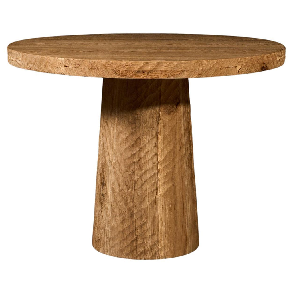 https://a.1stdibscdn.com/vintage-brutalist-style-sculpted-round-table-in-aged-oak-100cm-for-sale/f_99712/f_413091921725309638984/f_41309192_1725309639365_bg_processed.jpg