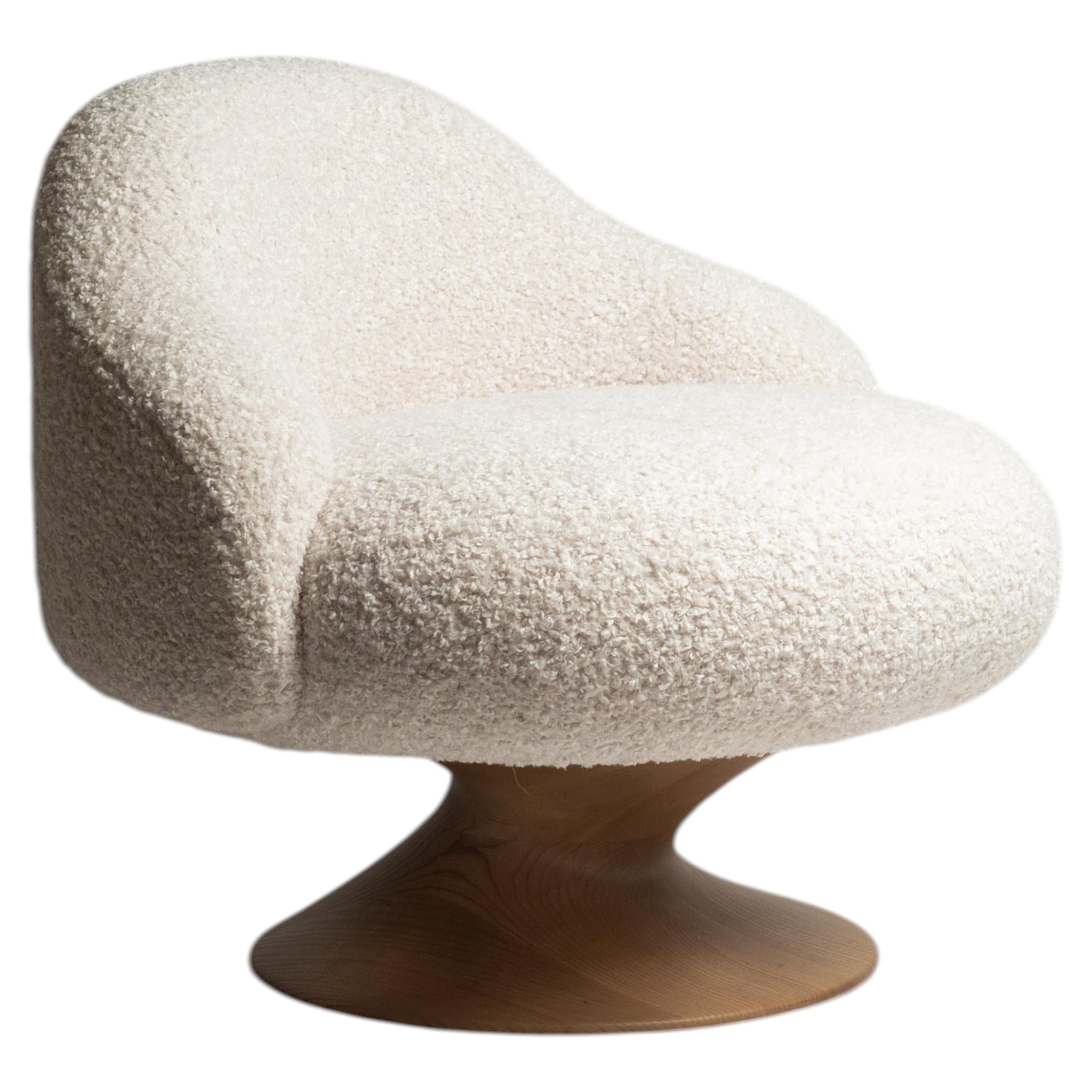 https://a.1stdibscdn.com/les-incroyables-chair-by-pietro-franceschini-for-sale/f_12192/f_414973421771854225634/f_41497342_1771854225875_bg_processed.jpg