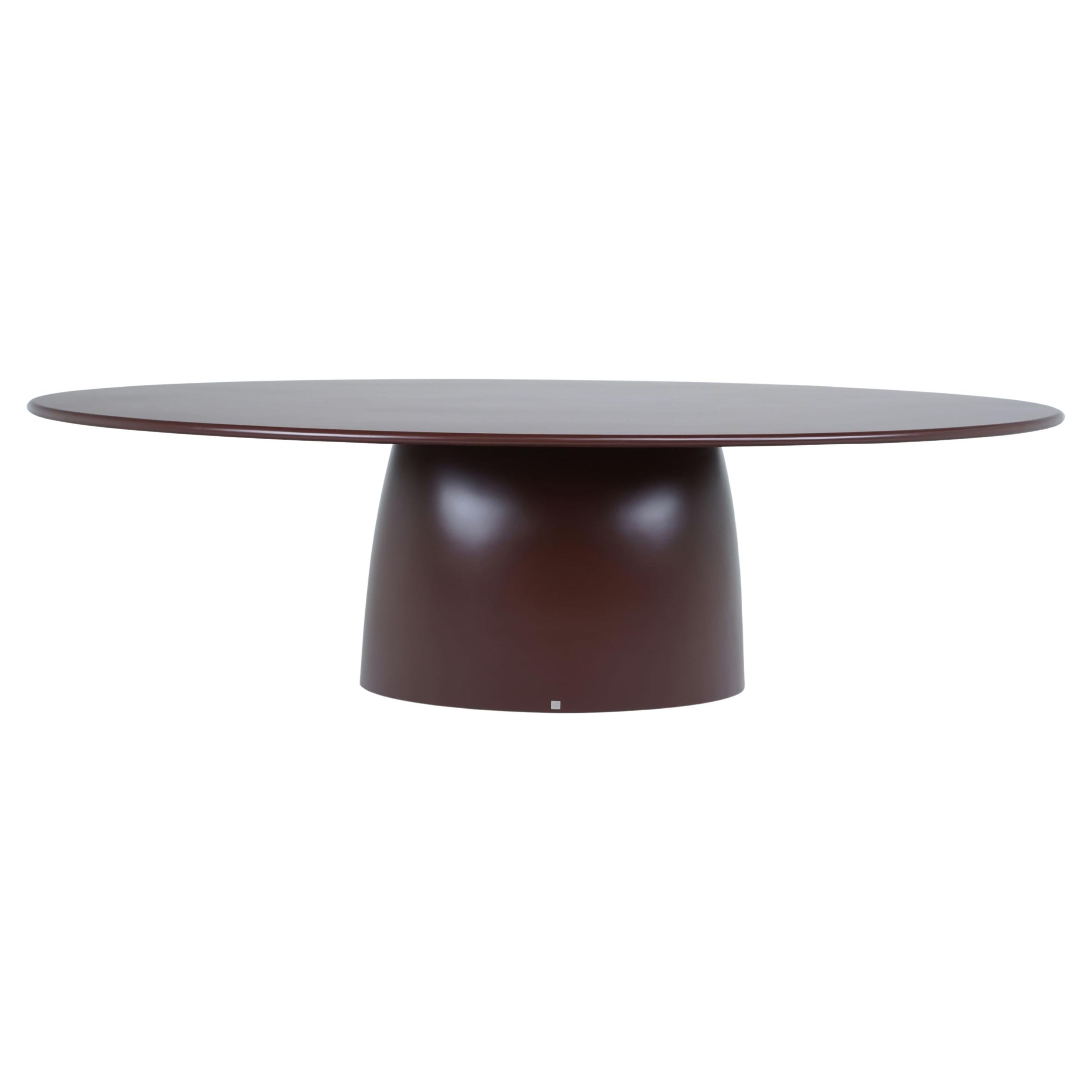 https://a.1stdibscdn.com/bespoke-outdoor-oval-dining-table-in-chocolate-brown-lacquer-for-sale/f_27693/f_415329121726698019309/f_41532912_1726698019935_bg_processed.jpg