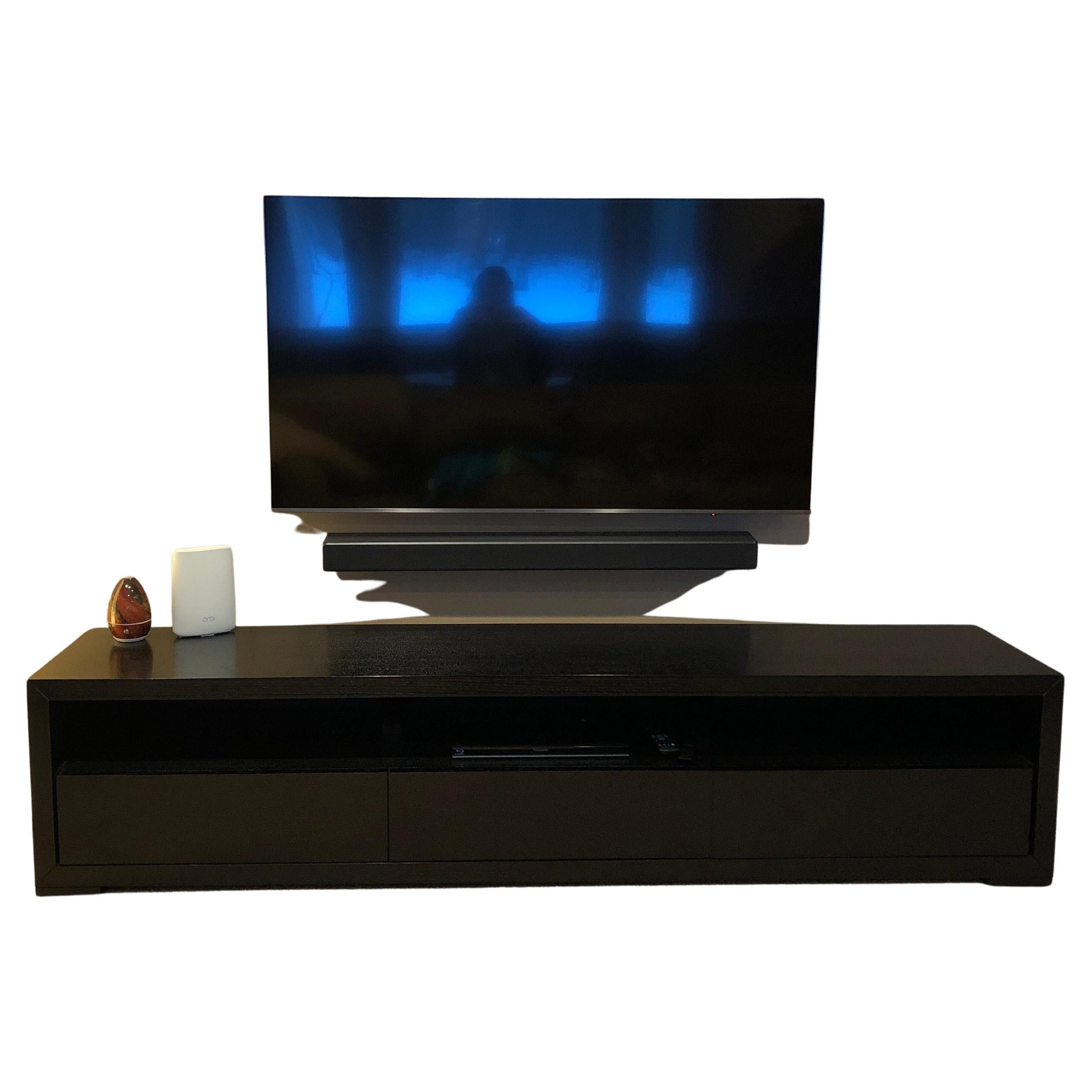 https://a.1stdibscdn.com/entertainment-platform-for-tv-designed-by-greg-sheres-in-stock-now-for-sale/f_91802/f_415844321726957955585/f_41584432_1726957956569_bg_processed.jpg