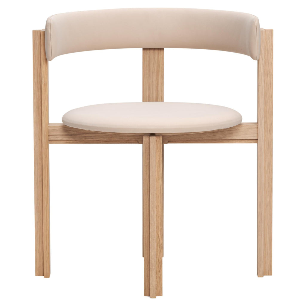 https://a.1stdibscdn.com/bodil-kjaer-principal-chair-for-karakter-for-sale/f_14272/f_416908121727677216174/f_41690812_1727677216748_bg_processed.jpg
