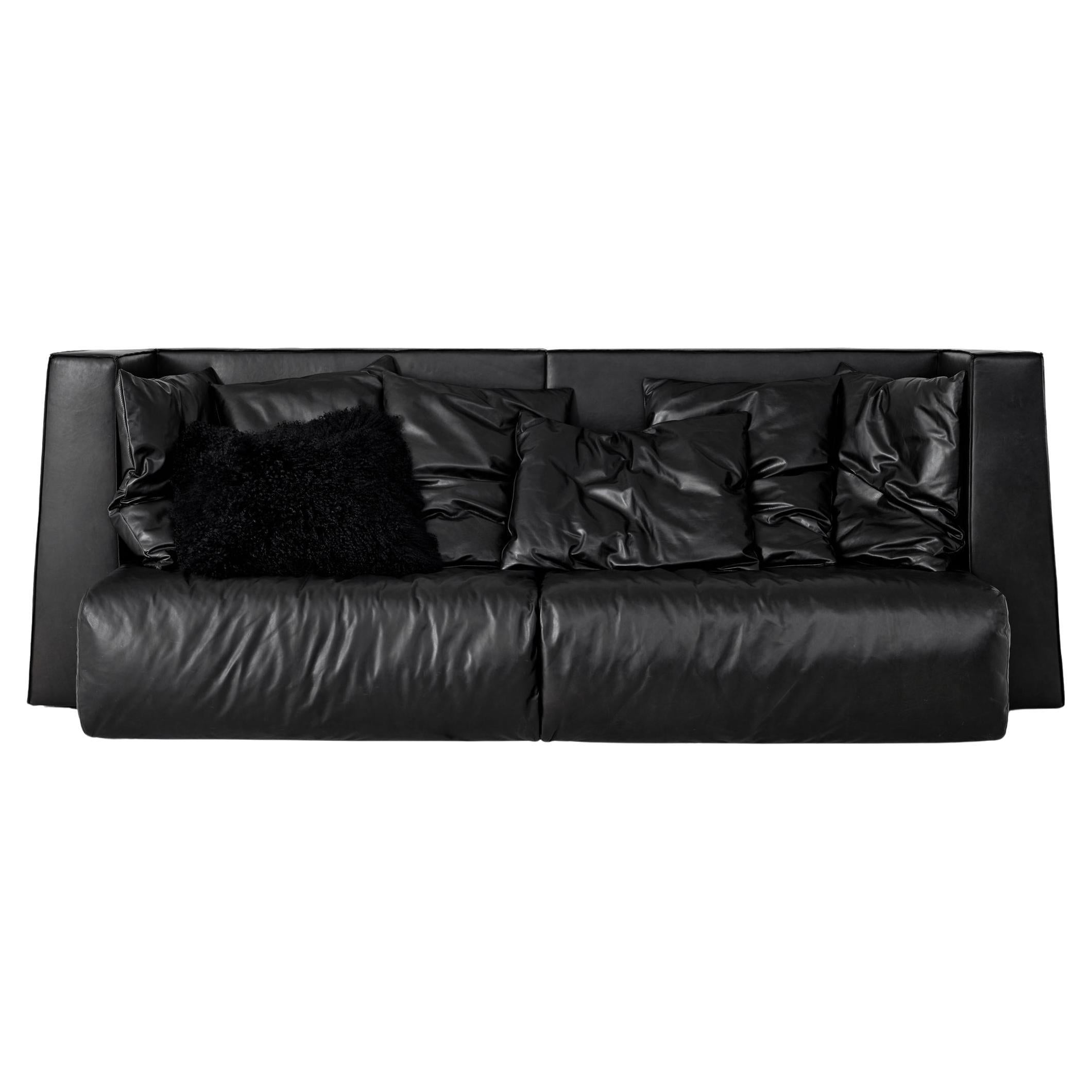 https://a.1stdibscdn.com/gothic-sofa-by-daaz-for-sale/f_12192/f_417730821728080206608/f_41773082_1728080207137_bg_processed.jpg
