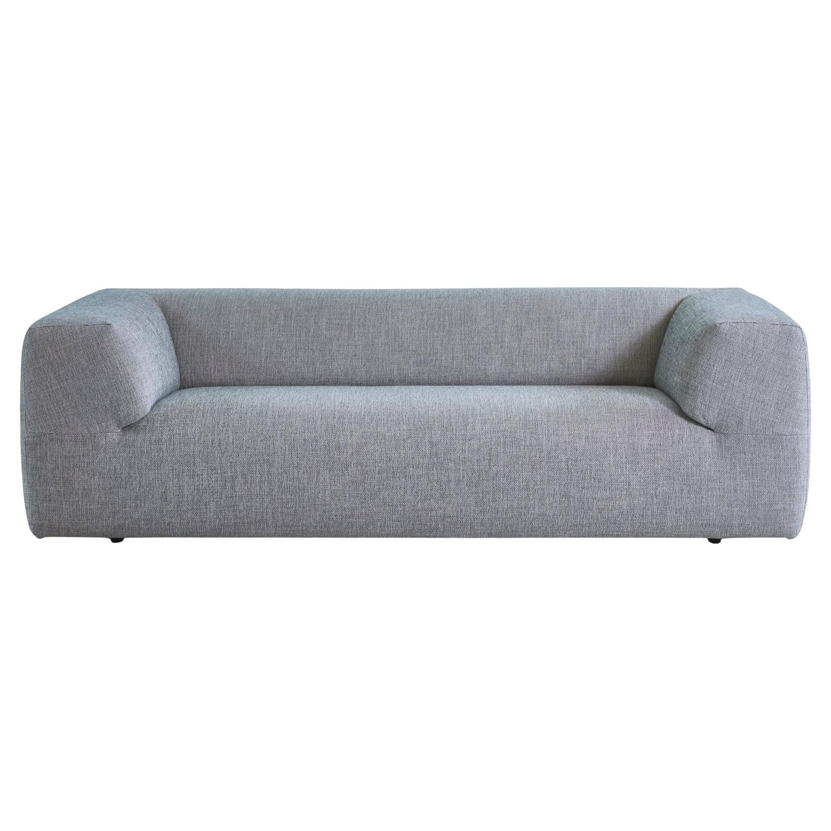 https://a.1stdibscdn.com/customizable-montis-aztec-sofa-by-gerard-van-den-berg-for-sale/f_44652/f_419805421729540850195/f_41980542_1729540850698_bg_processed.jpg