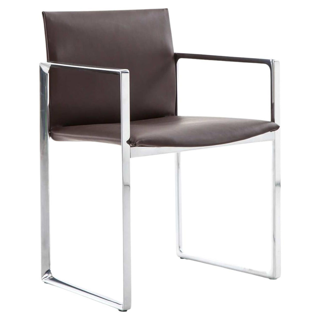 https://a.1stdibscdn.com/piero-lissoni-eve-chair-for-cassina-for-sale/f_14272/f_420290121729856760904/f_42029012_1729856761159_bg_processed.jpg