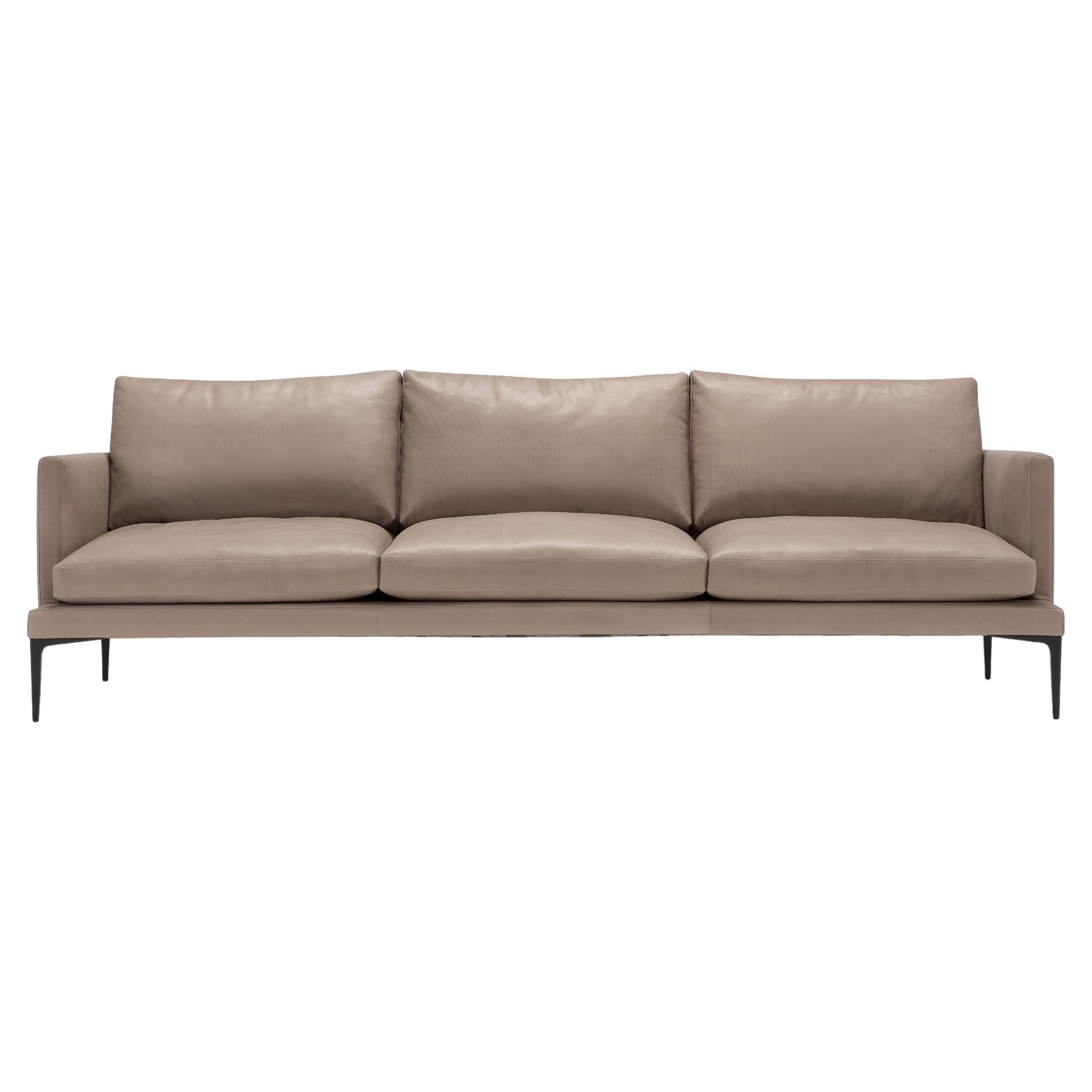 https://a.1stdibscdn.com/segno-leather-sofa-4-seater-by-amura-lab-for-sale/f_12192/f_421930521730904048217/f_42193052_1730904049118_bg_processed.jpg