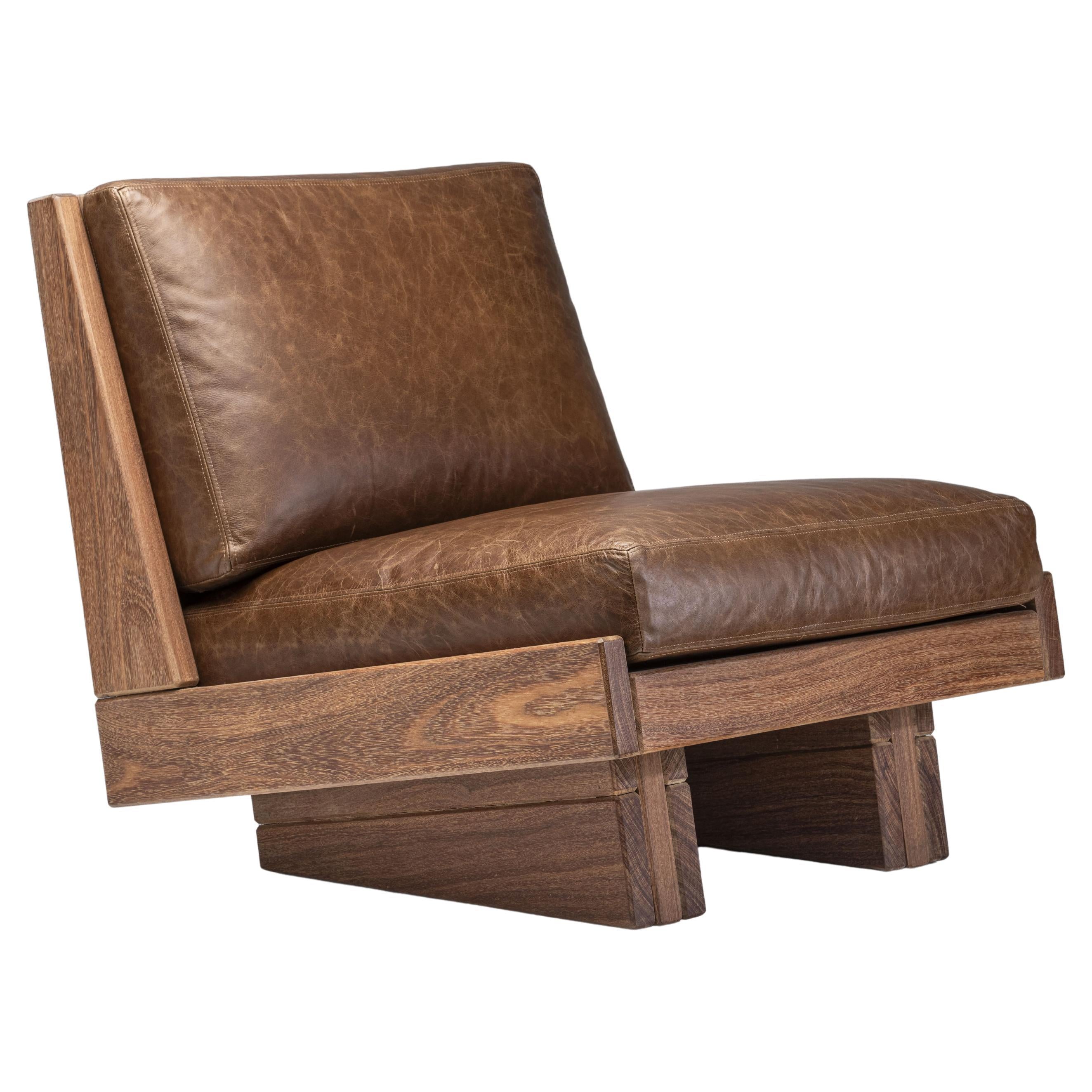 https://a.1stdibscdn.com/especie-armless-loungechair-2024-cumaru-wood-by-zanini-de-zanine-for-sale/f_99442/f_422778921736172700762/f_42277892_1736172701911_bg_processed.jpg