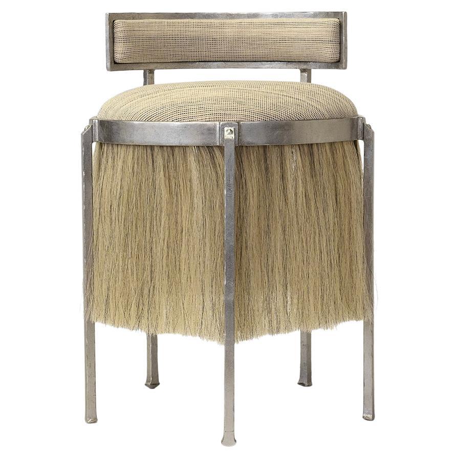 https://a.1stdibscdn.com/side-chair-modern-medieval-handmade-horsehair-iron-handwoven-fringe-accent-mane-for-sale/f_30173/f_422848921731445184516/f_42284892_1731445184823_bg_processed.jpg