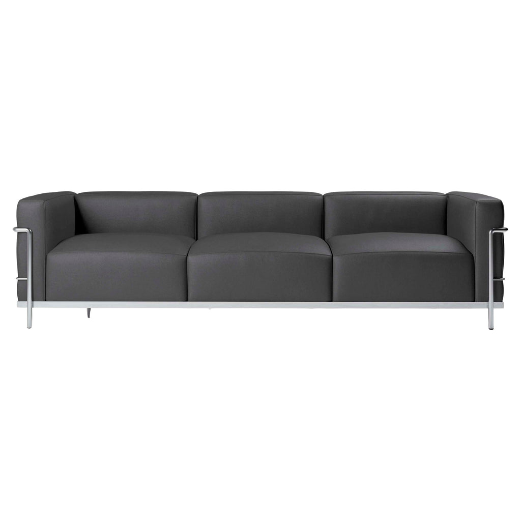 https://a.1stdibscdn.com/le-corbusier-3-fauteuil-gran-confort-grand-modele-trois-places-for-cassina-for-sale/f_14272/f_423050821731568381116/f_42305082_1731568381848_bg_processed.jpg