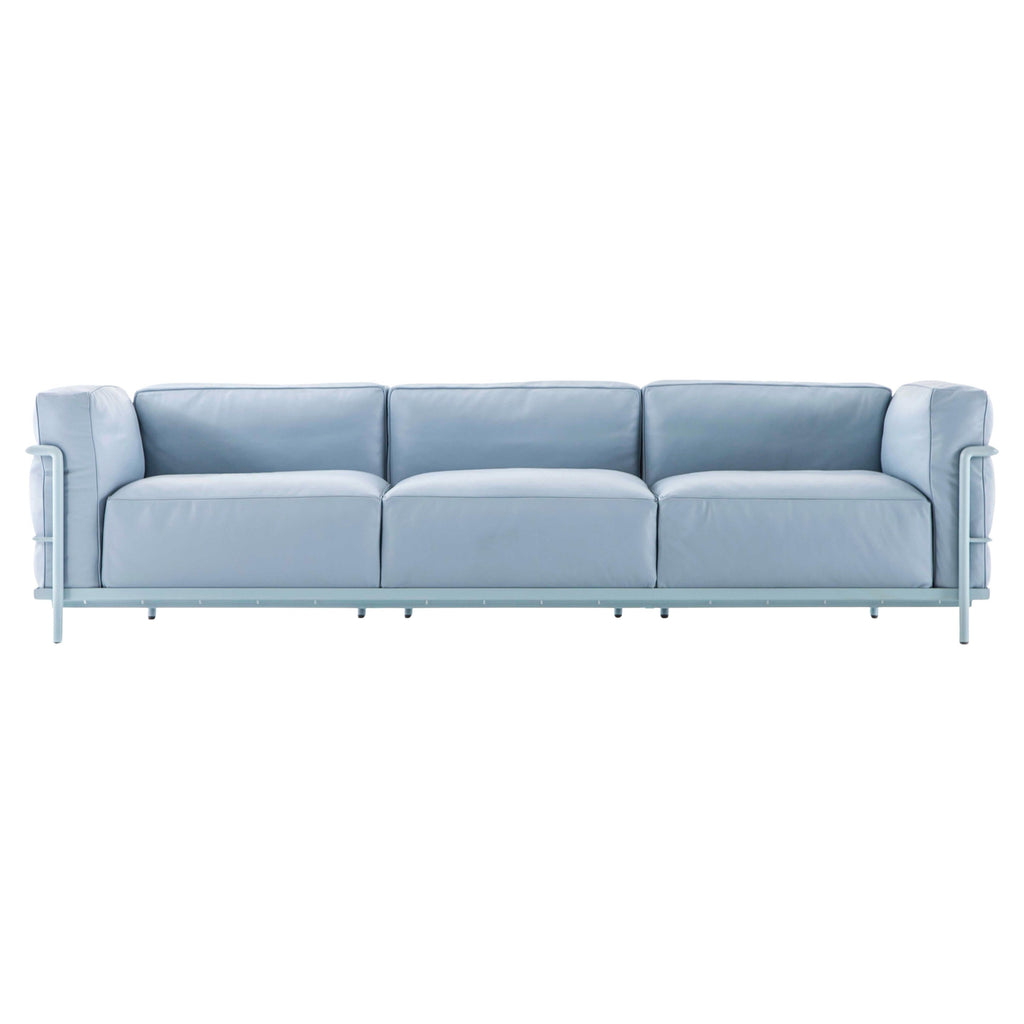 https://a.1stdibscdn.com/le-corbusier-3-fauteuil-gran-confort-grand-modele-trois-places-for-cassina-for-sale/f_14272/f_423051121731569153632/f_42305112_1731569154800_bg_processed.jpg