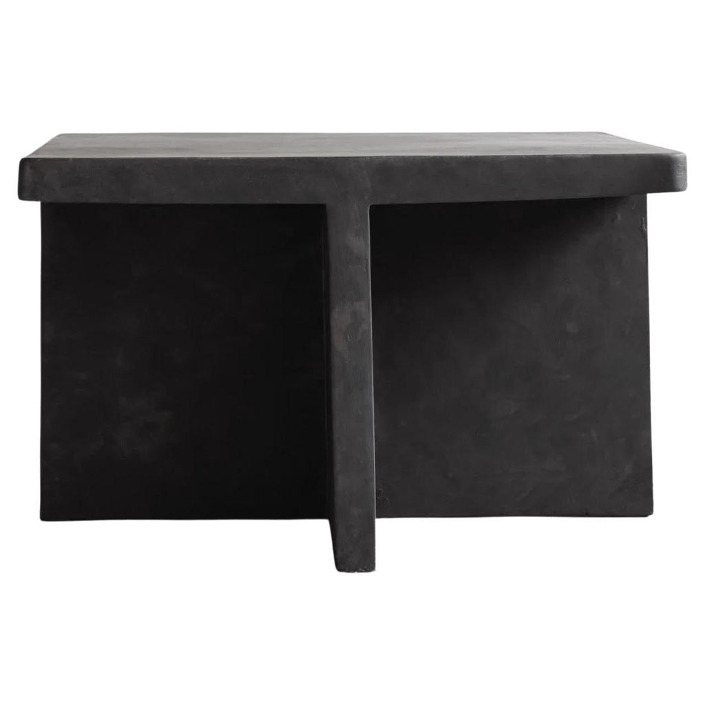 https://a.1stdibscdn.com/brutus-model-coffee-table-in-fiber-concrete-design-of-a-modern-sculpture-for-sale/f_15302/f_424316621732306049320/f_42431662_1732306049569_bg_processed.jpg