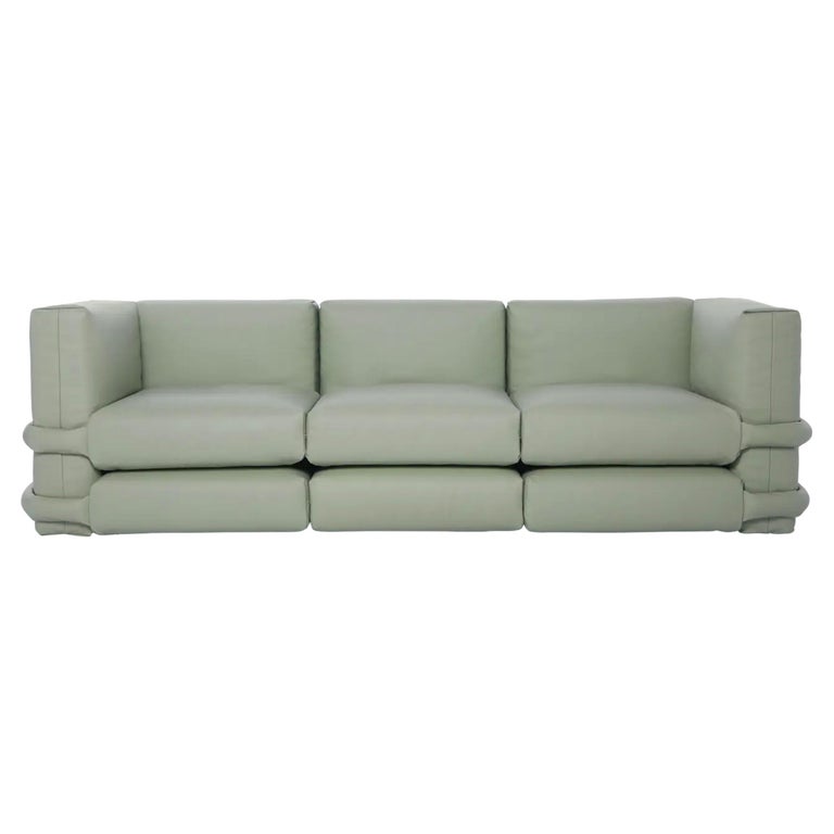 https://a.1stdibscdn.com/muller-van-severen-three-seater-pillow-sofa-green-color-for-bd-barcelona-for-sale/f_14272/f_424911821732704513456/f_42491182_1732704514101_bg_processed.jpg?width=768