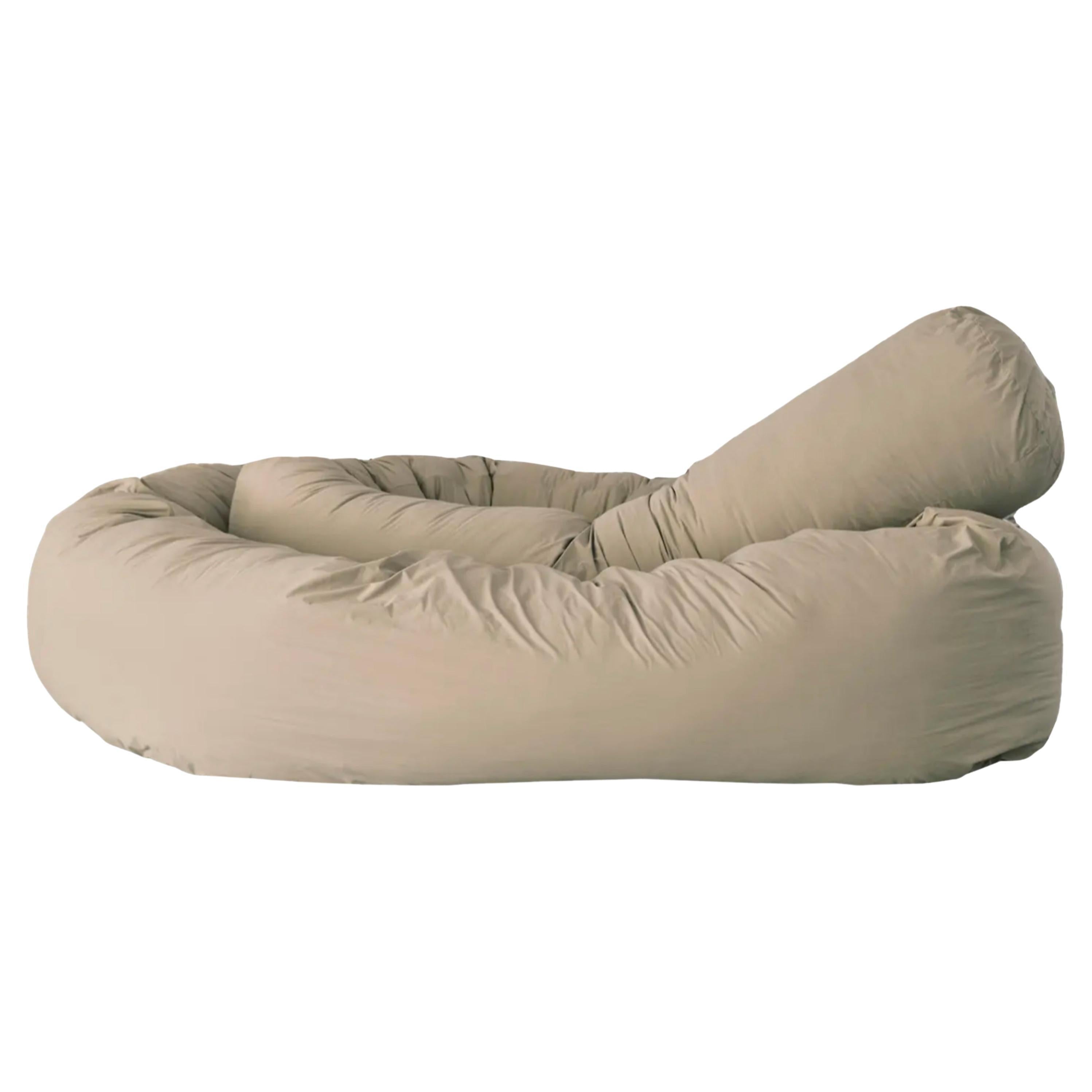 https://a.1stdibscdn.com/willo-perron-sausage-sofa-for-bd-barcelona-for-sale/f_14272/f_425453721733122359085/f_42545372_1733122359936_bg_processed.jpg