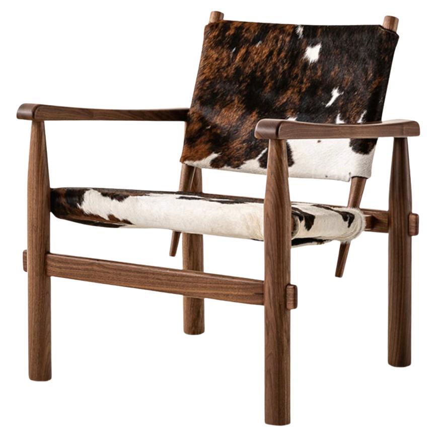 https://a.1stdibscdn.com/charlotte-perriand-doron-hotel-armchair-for-cassina-for-sale/f_14272/f_425641721733230414093/f_42564172_1733230414371_bg_processed.jpg