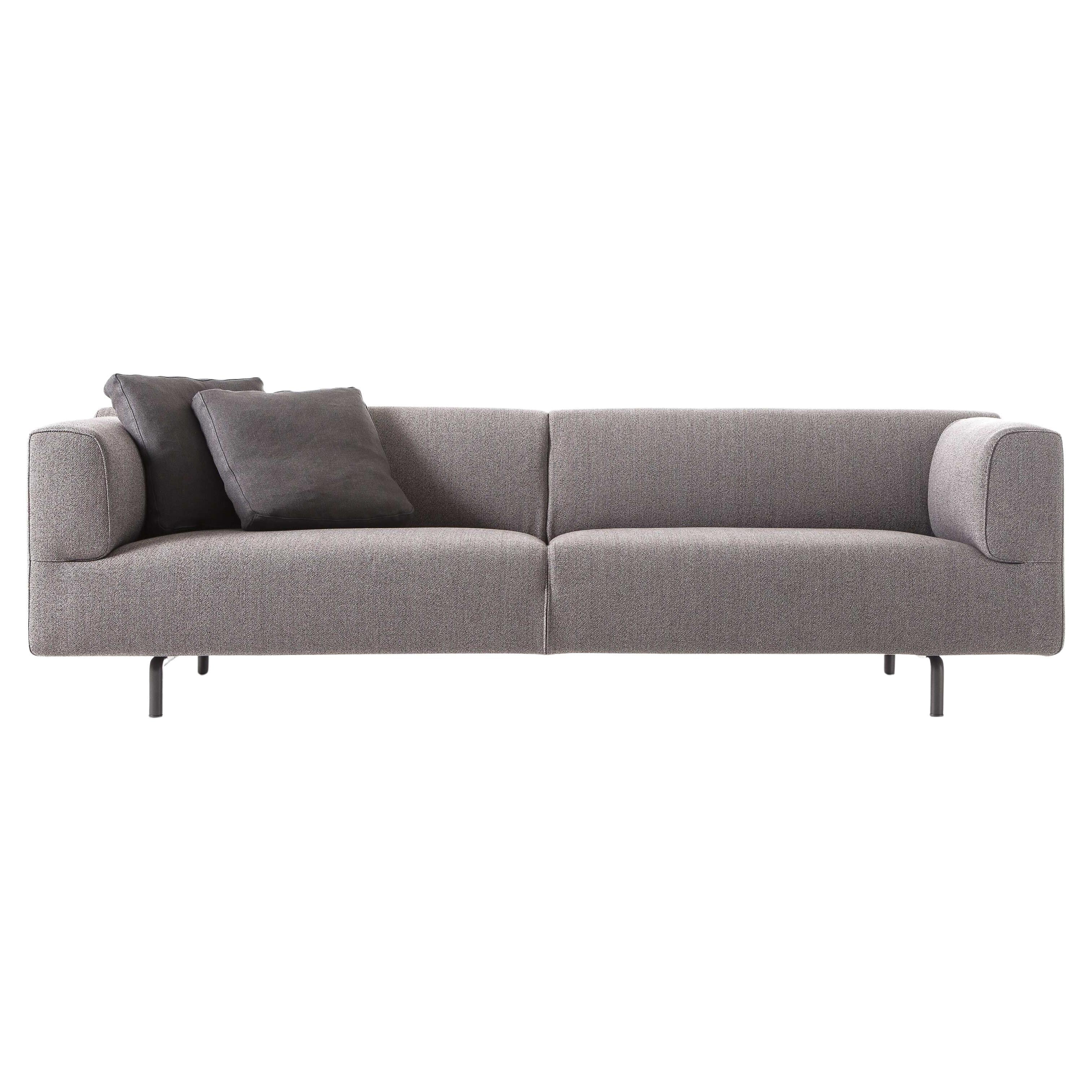 https://a.1stdibscdn.com/piero-lissoni-two-seater-met-sofa-for-cassina-for-sale/f_14272/f_427084221734016178172/f_42708422_1734016179254_bg_processed.jpg