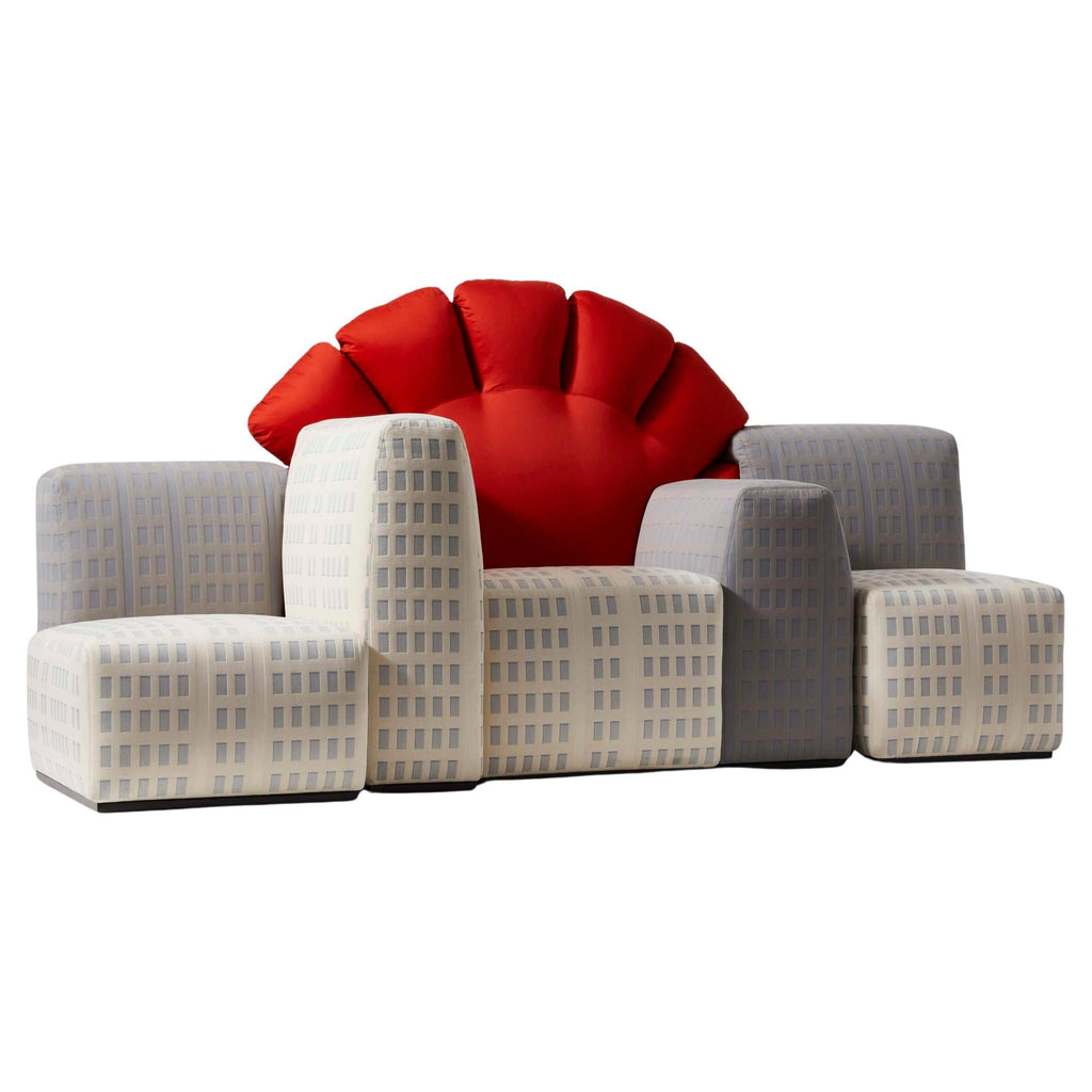 https://a.1stdibscdn.com/gaetano-pesce-tramonto-a-new-york-sofa-for-cassina-for-sale-picture-2/f_14272/f_428268221734591886667/f_42826822_1734591887394_bg_processed.jpg