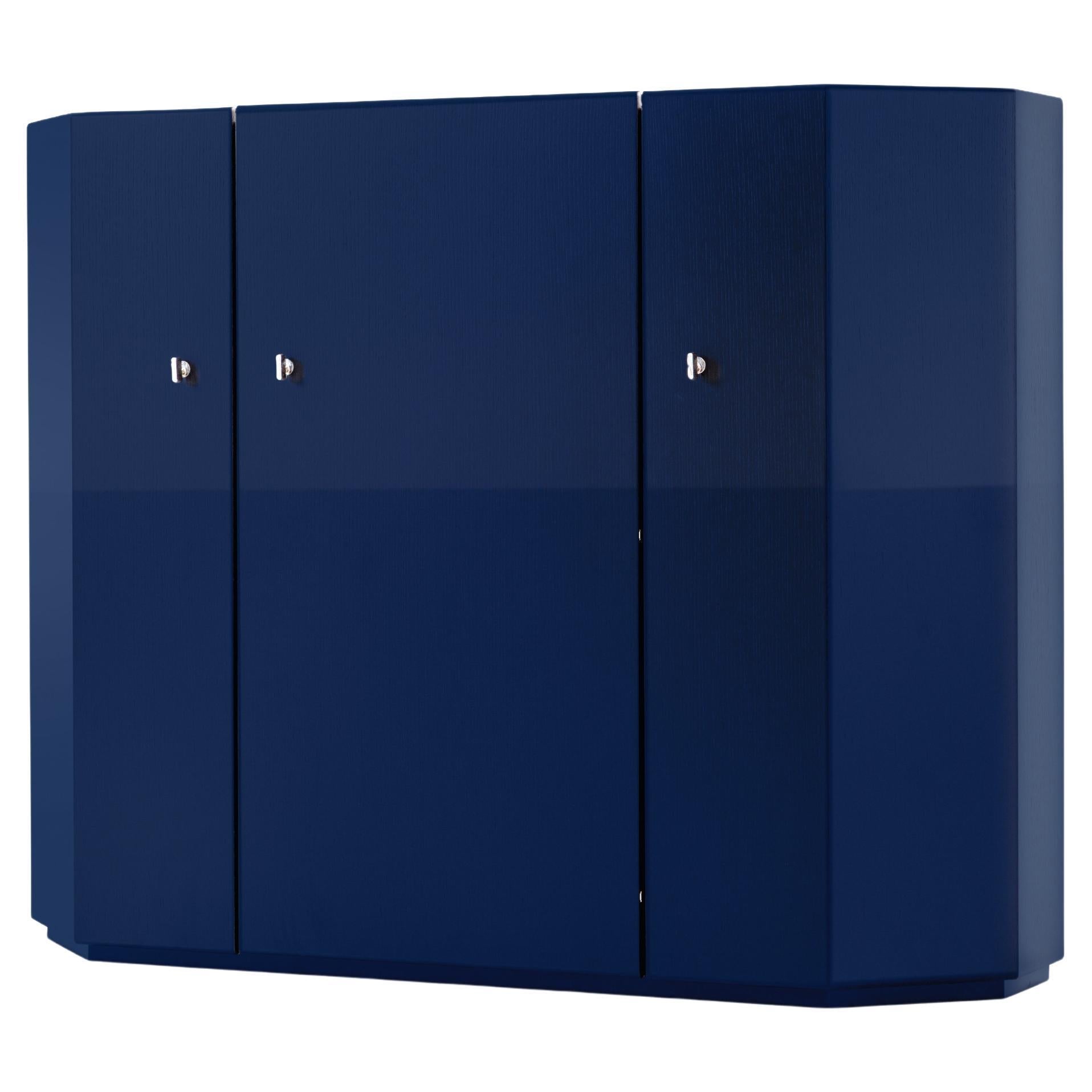 https://a.1stdibscdn.com/kazuhide-takahama-bramante-cabinet-for-cassina-for-sale/f_14272/f_428511421734694225960/f_42851142_1734694226534_bg_processed.jpg