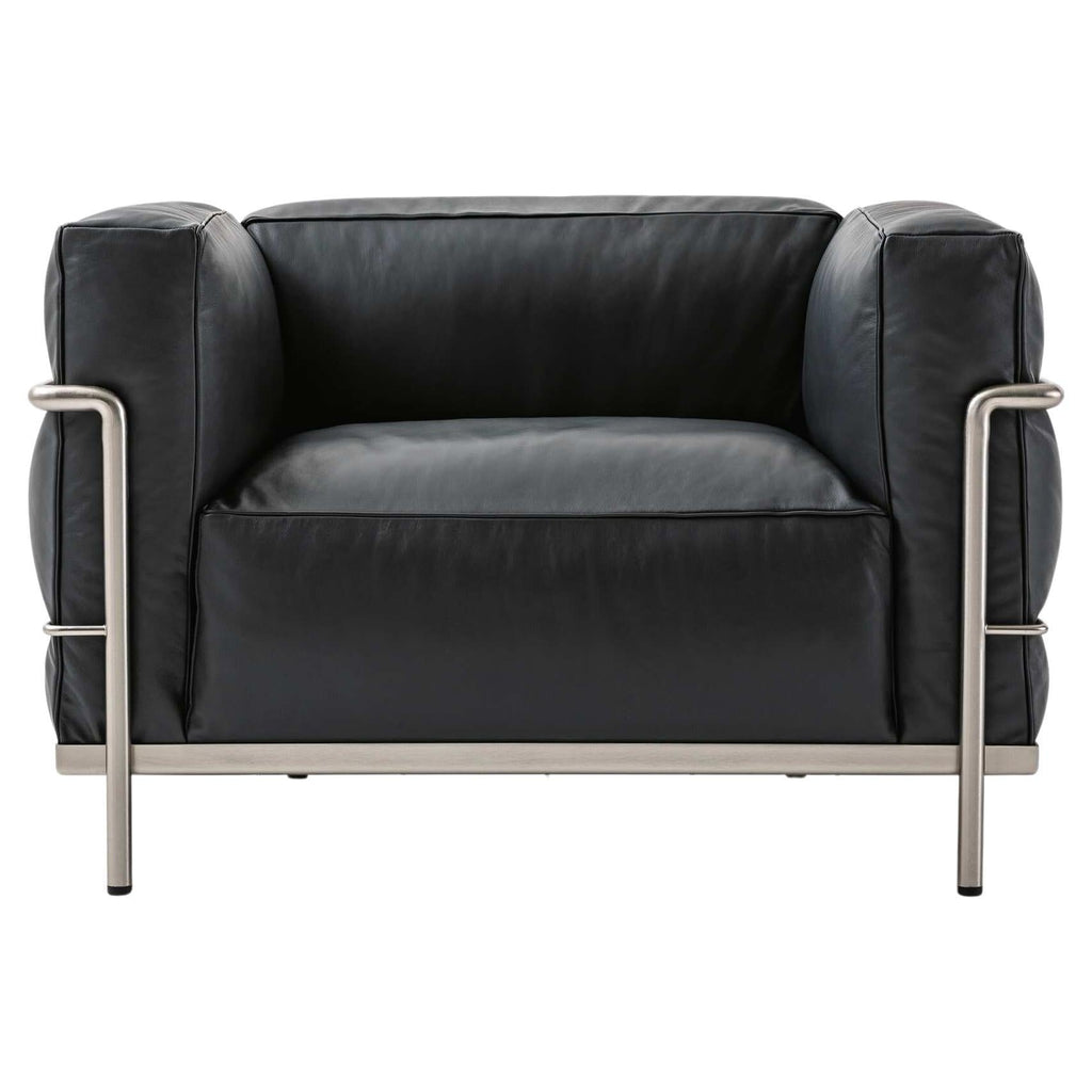 https://a.1stdibscdn.com/le-corbusier-3-fauteuil-grand-confort-grand-modele-durable-for-cassina-for-sale/f_14272/f_430585421736258693498/f_43058542_1736258693949_bg_processed.jpg