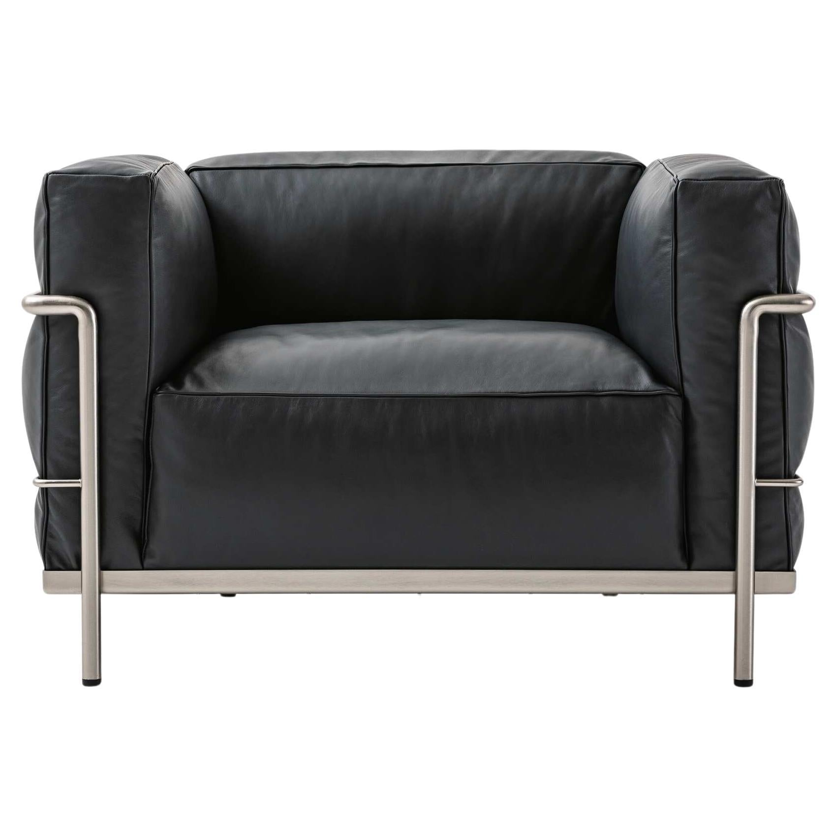https://a.1stdibscdn.com/le-corbusier-3-fauteuil-grand-confort-grand-modele-durable-for-cassina-for-sale/f_14272/f_430585421736258693498/f_43058542_1736258693949_bg_processed.jpg