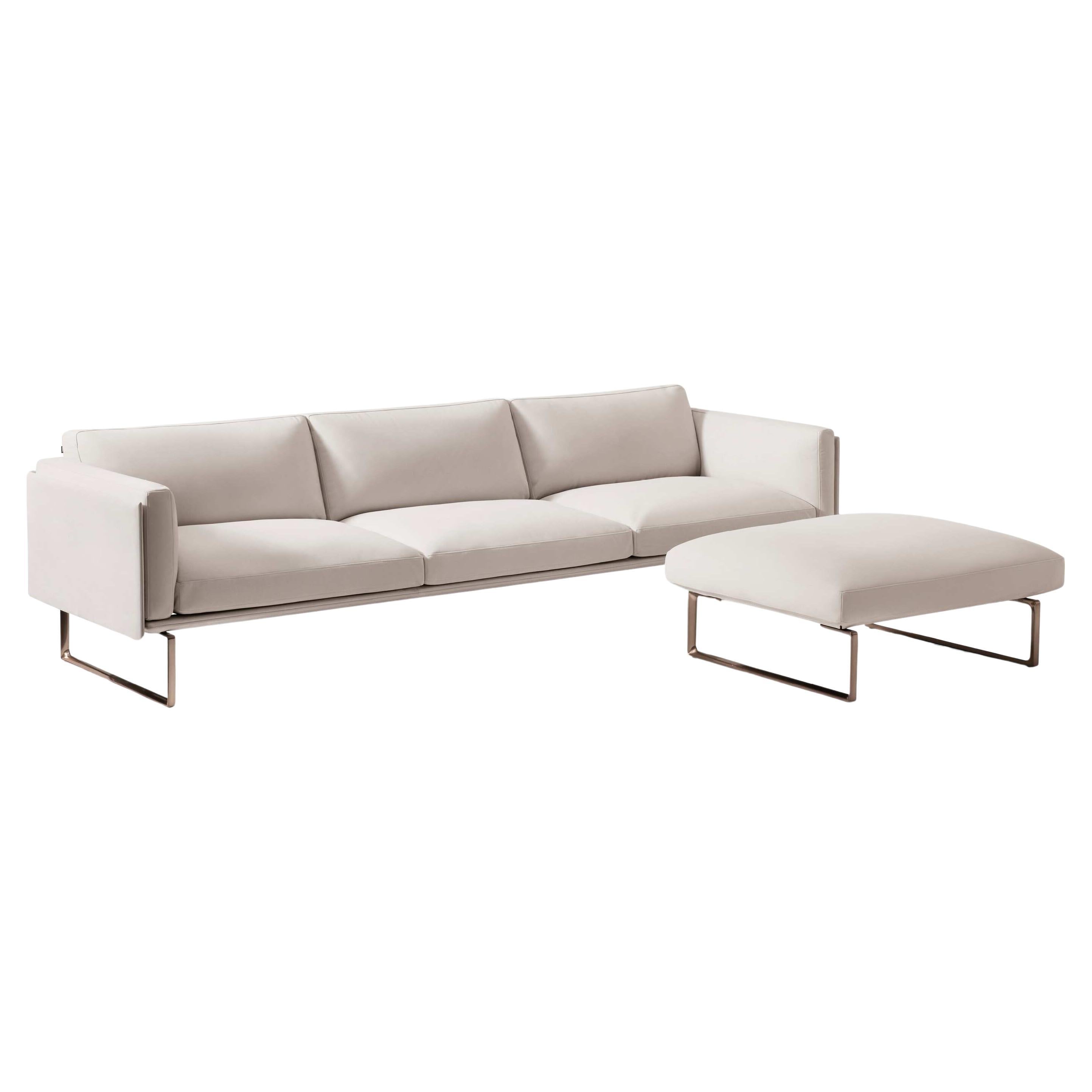 https://a.1stdibscdn.com/piero-lissoni-8-set-of-two-modular-sofa-and-puff-for-cassina-for-sale/f_14272/f_430679621736318389942/f_43067962_1736318390660_bg_processed.jpg