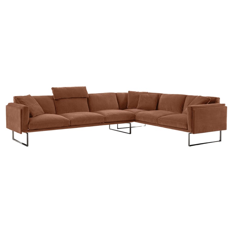 https://a.1stdibscdn.com/piero-lissoni-8-modular-sofa-for-cassina-for-sale/f_14272/f_430679721736319525250/f_43067972_1736319526597_bg_processed.jpg?width=768