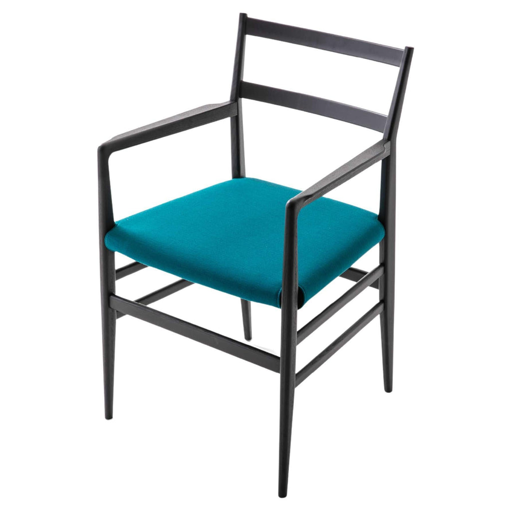 https://a.1stdibscdn.com/gio-ponti-leggera-chair-for-cassina-for-sale/f_14272/f_431513321736870854223/f_43151332_1736870854716_bg_processed.jpg