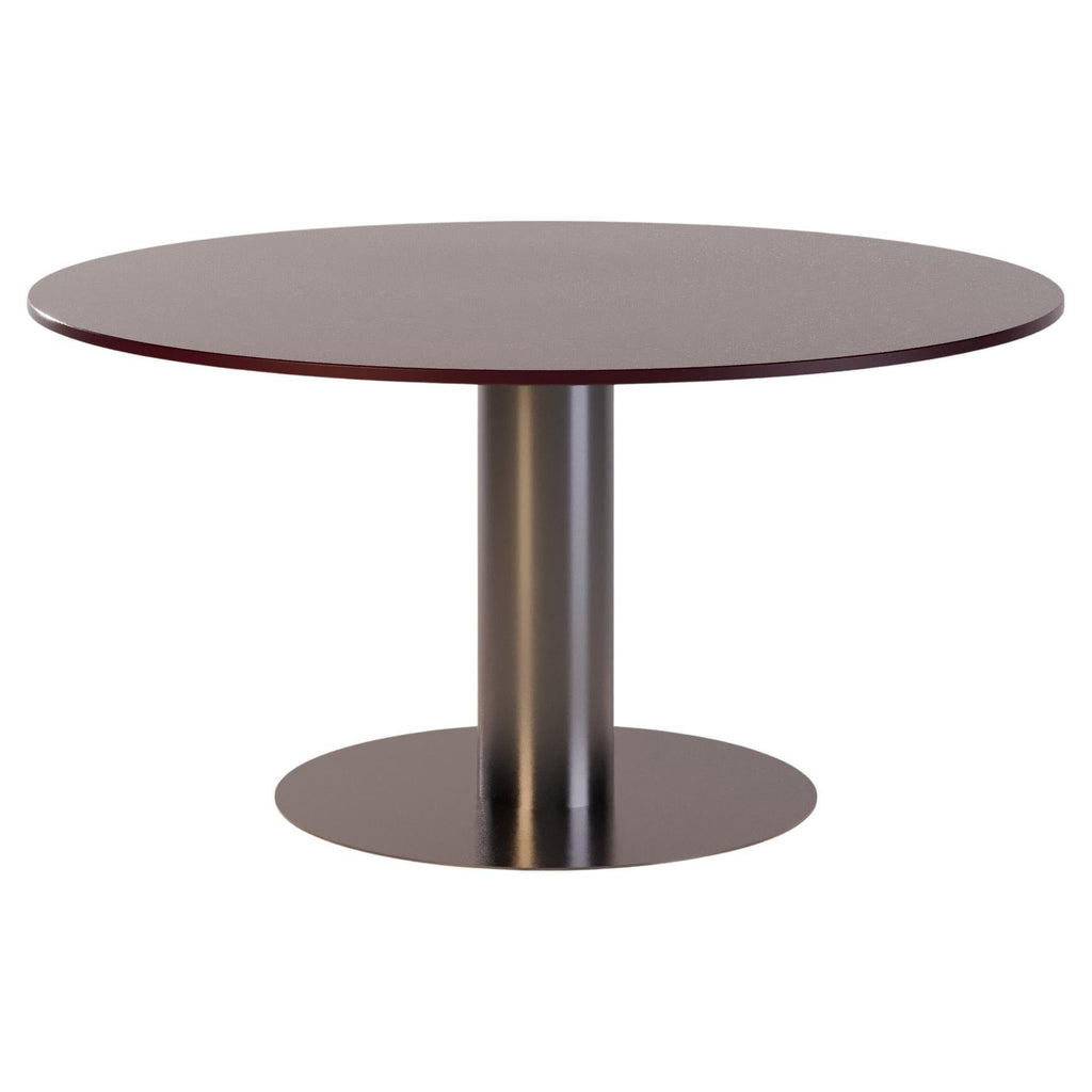 https://a.1stdibscdn.com/outdoor-round-stainless-steel-dining-table-for-sale/f_56702/f_431797721737040183799/f_43179772_1737040184126_bg_processed.jpg
