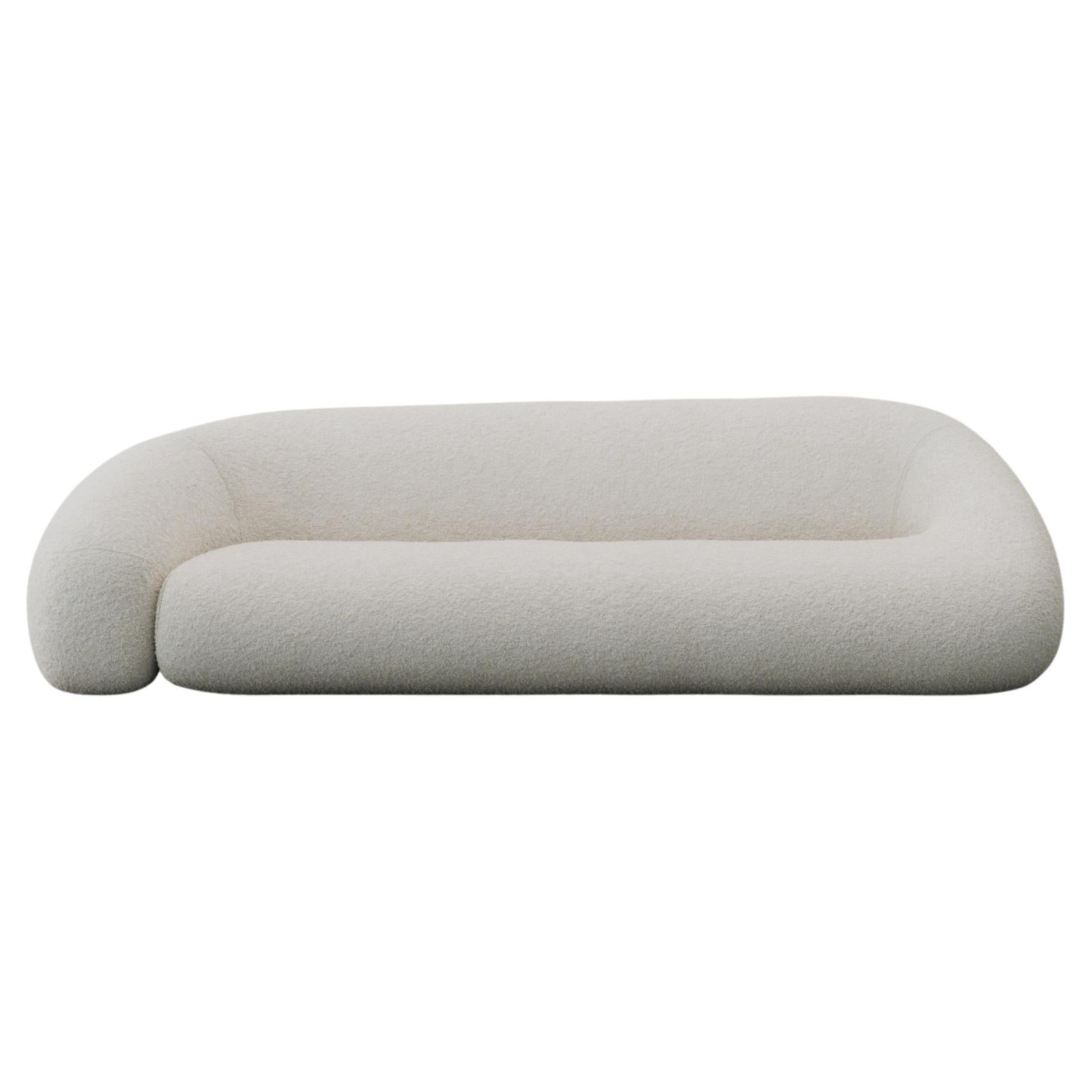 https://a.1stdibscdn.com/contemporary-colar-2-seater-sofa-with-soft-shape-for-sale/f_70152/f_432270021737375532919/f_43227002_1737375533298_bg_processed.jpg