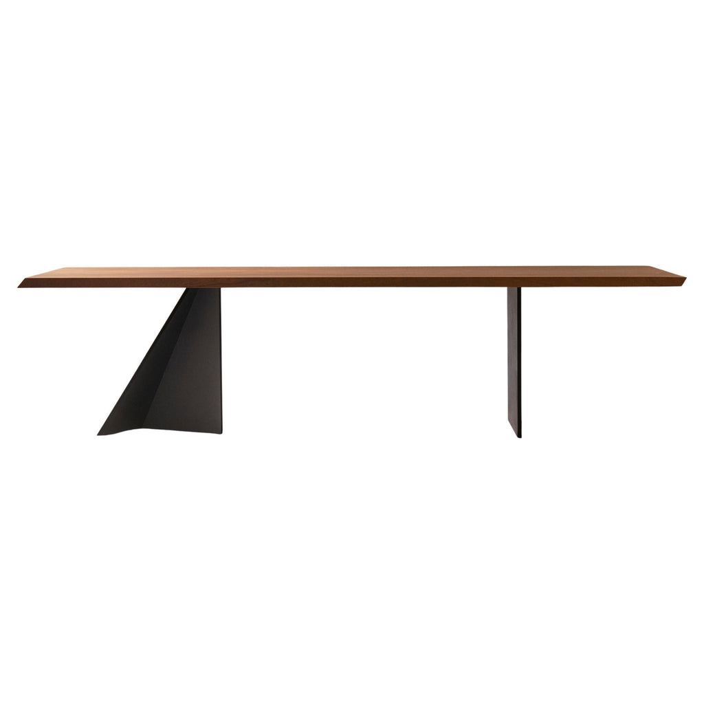 https://a.1stdibscdn.com/dart-dining-table-by-veermakers-for-sale/f_12192/f_433634721738070700032/f_43363472_1738070700509_bg_processed.jpg