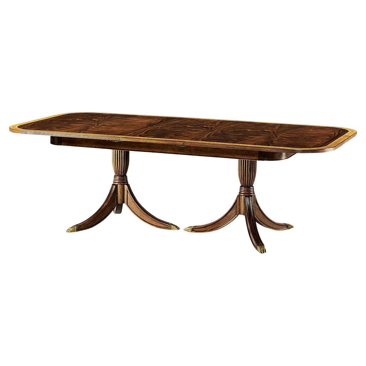 https://a.1stdibscdn.com/regency-style-extending-dining-table-for-sale/f_8038/f_433896221738193481204/f_43389622_1738193481468_bg_processed.jpg
