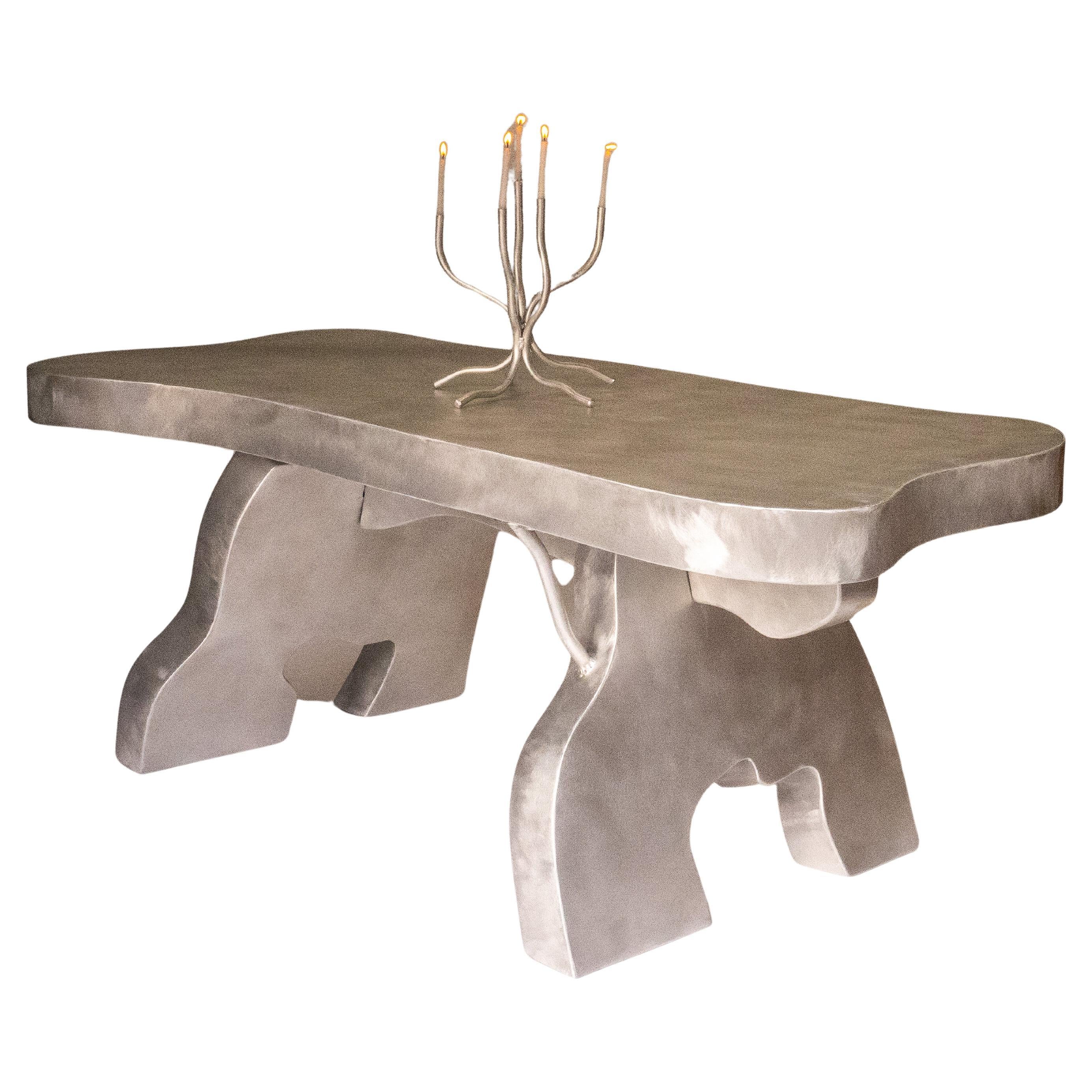 https://a.1stdibscdn.com/six-dots-design-indoor-outdoor-table-for-sale/f_80022/f_434229321738345588070/f_43422932_1738345589202_bg_processed.jpg
