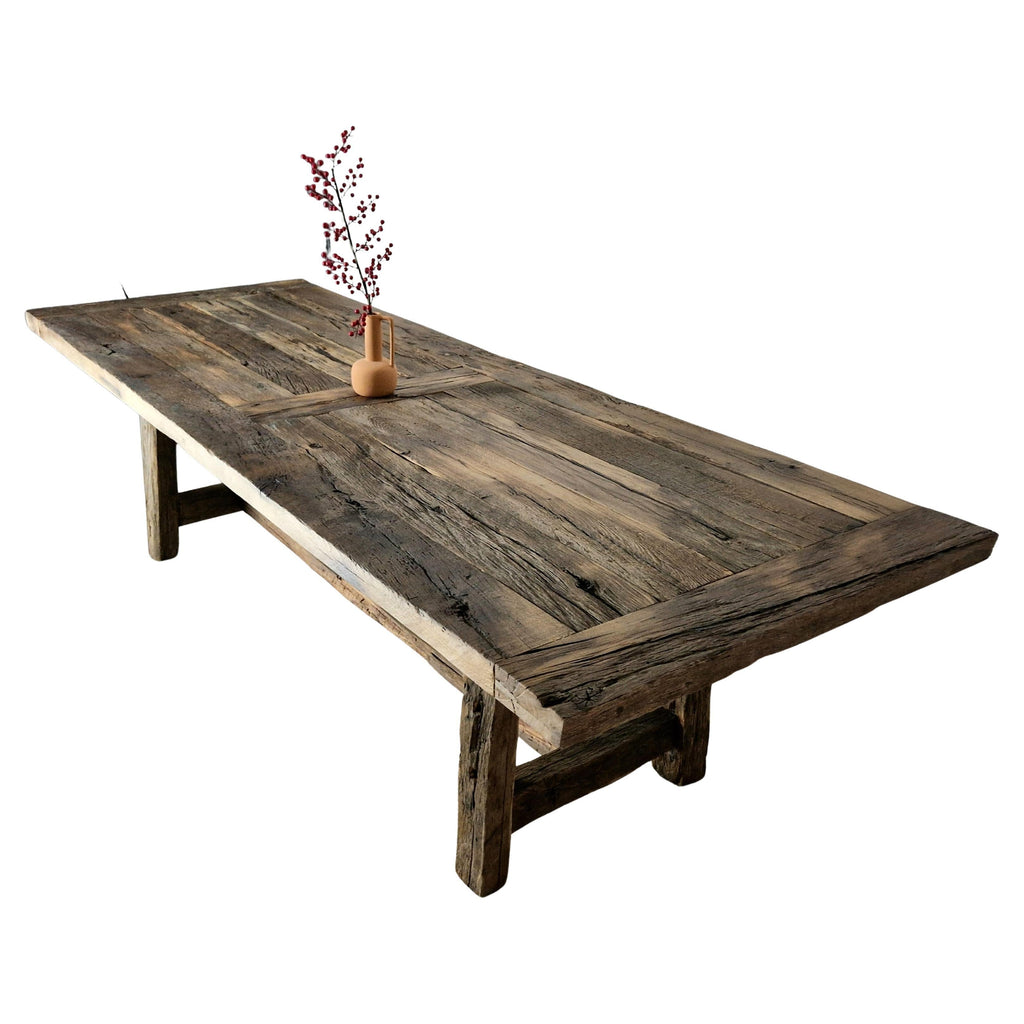 https://a.1stdibscdn.com/reclaimed-country-antique-table-made-from-barn-oak-boards-19th-200x90cm-for-sale/f_99712/f_435198021739104376794/f_43519802_1739104378004_bg_processed.jpg