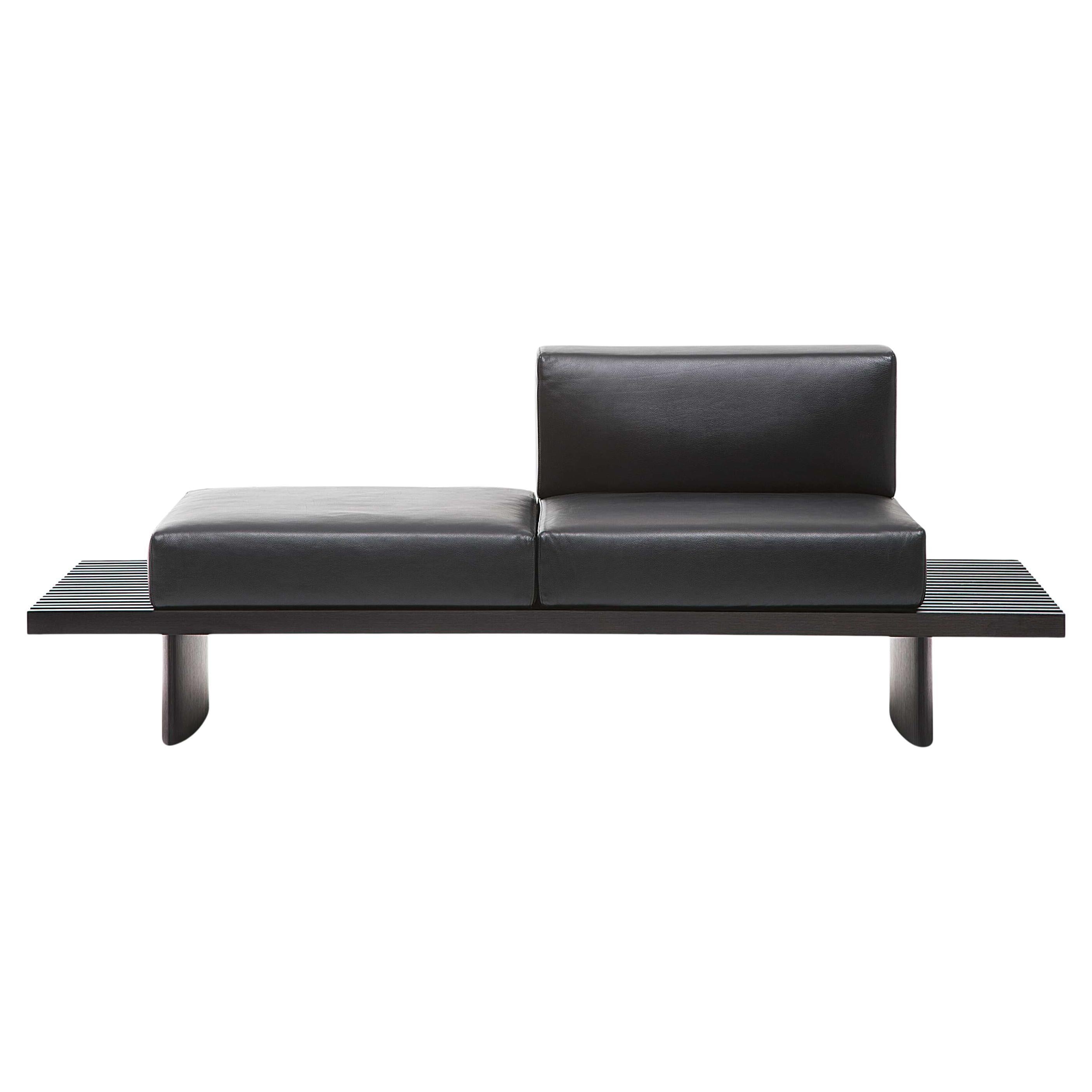 https://a.1stdibscdn.com/charlotte-perriand-refolo-sofa-for-cassina-for-sale/f_14272/f_435797121739258672475/f_43579712_1739258673232_bg_processed.jpg