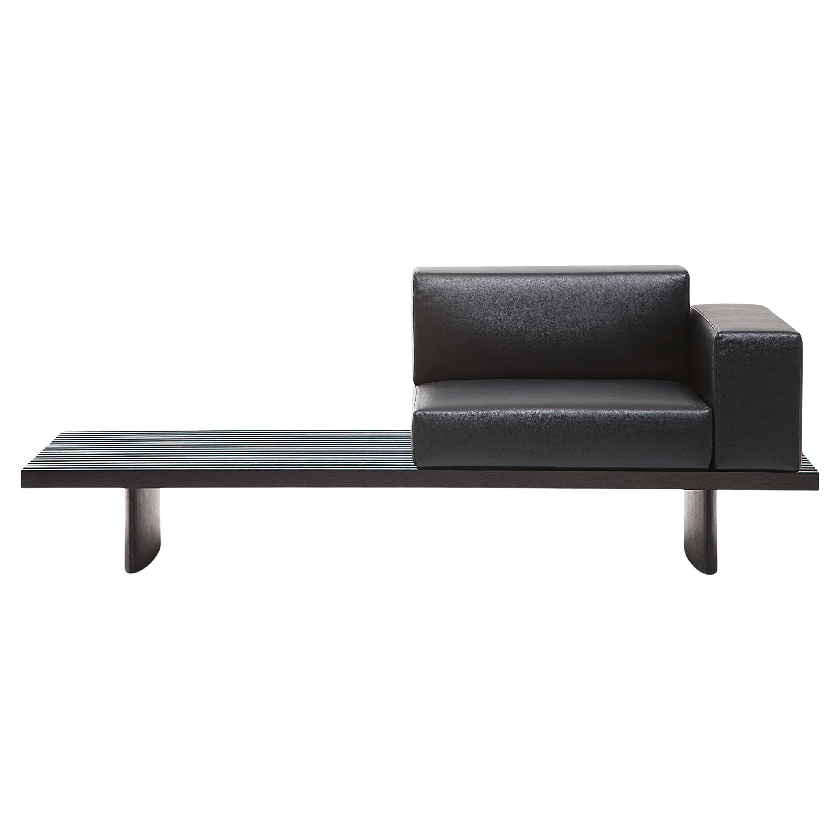 https://a.1stdibscdn.com/charlotte-perriand-refolo-sofa-for-cassina-for-sale/f_14272/f_435797421739259477615/f_43579742_1739259478349_bg_processed.jpg