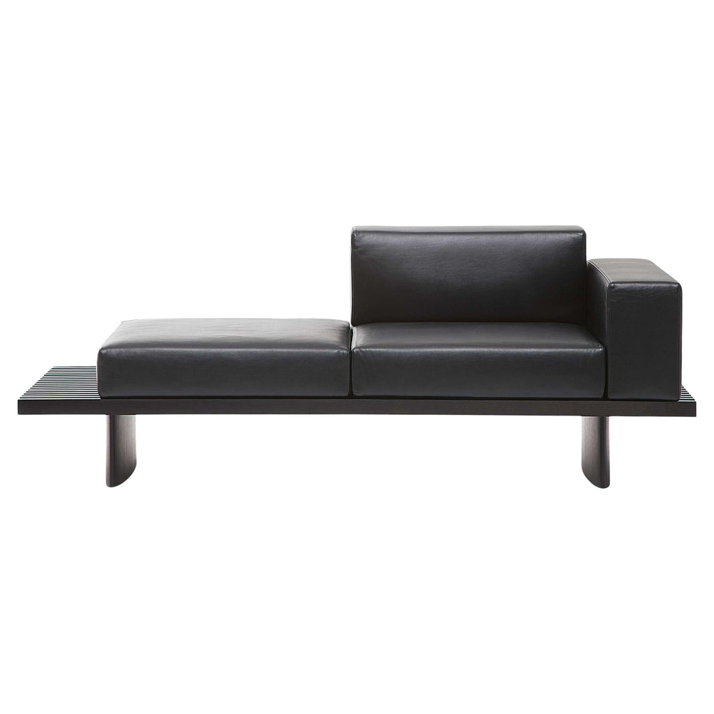 https://a.1stdibscdn.com/charlotte-perriand-refolo-sofa-for-cassina-for-sale/f_14272/f_435797721739260083757/f_43579772_1739260084514_bg_processed.jpg
