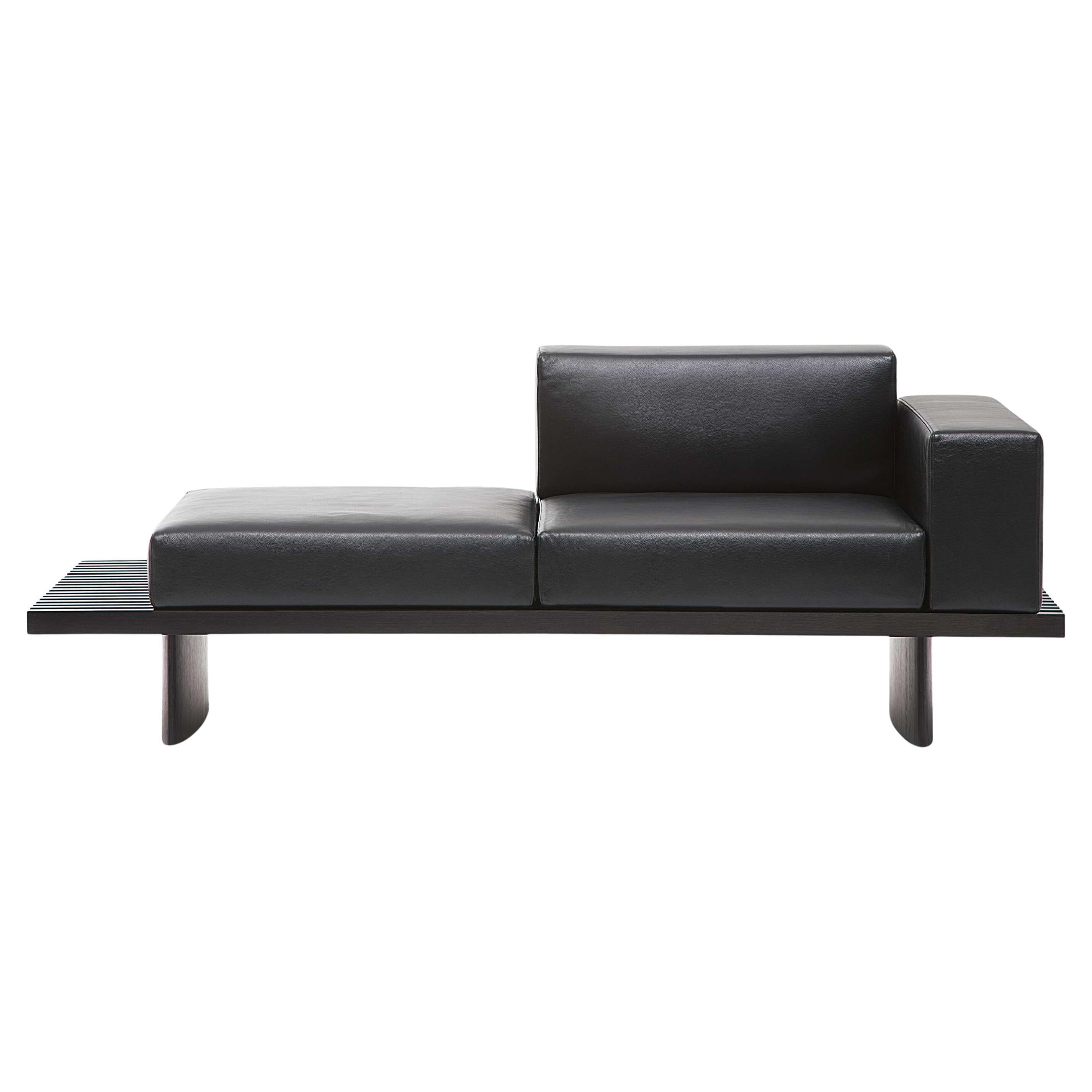 https://a.1stdibscdn.com/charlotte-perriand-refolo-sofa-for-cassina-for-sale/f_14272/f_435797721739260083757/f_43579772_1739260084514_bg_processed.jpg