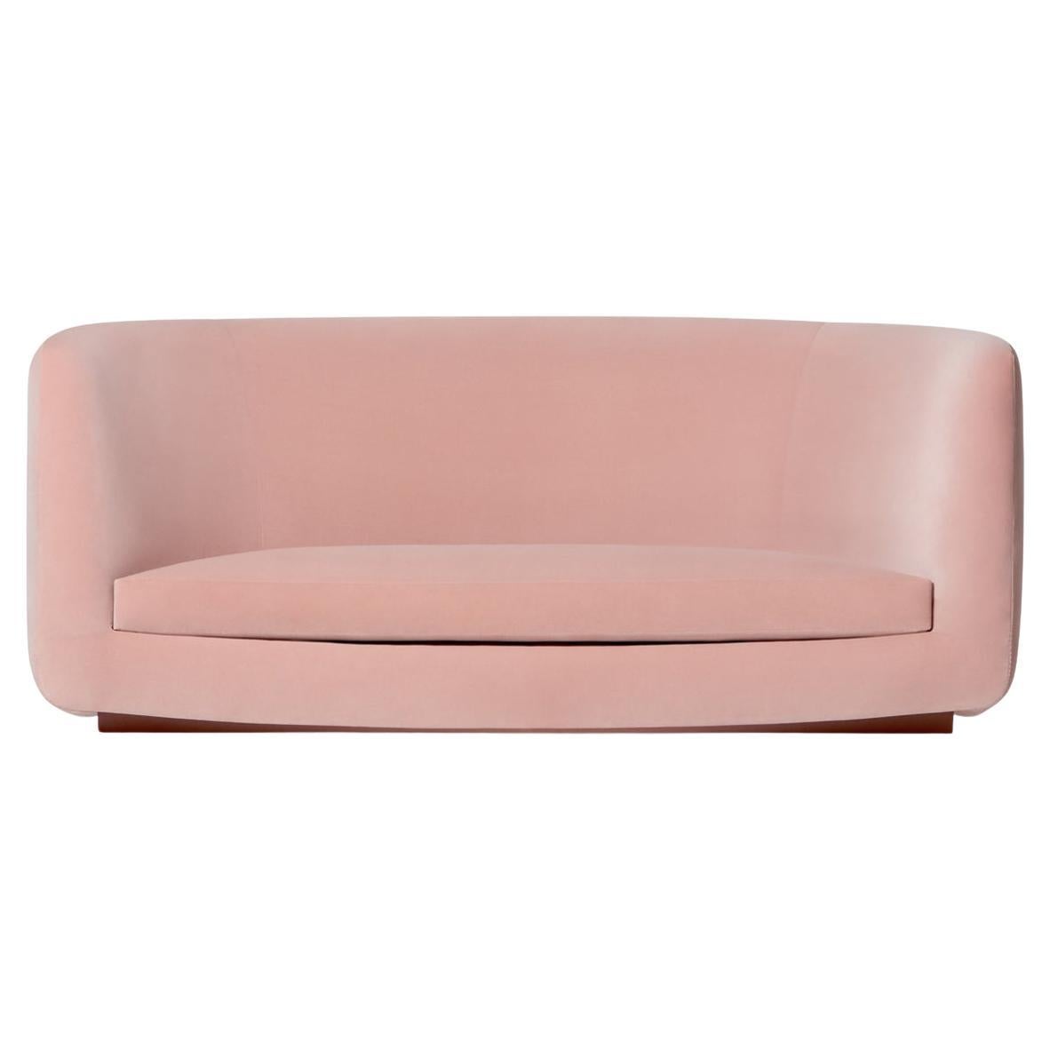 https://a.1stdibscdn.com/kiki-260-sofa-by-munna-for-sale/f_12192/f_436168821739464127007/f_43616882_1739464127324_bg_processed.jpg