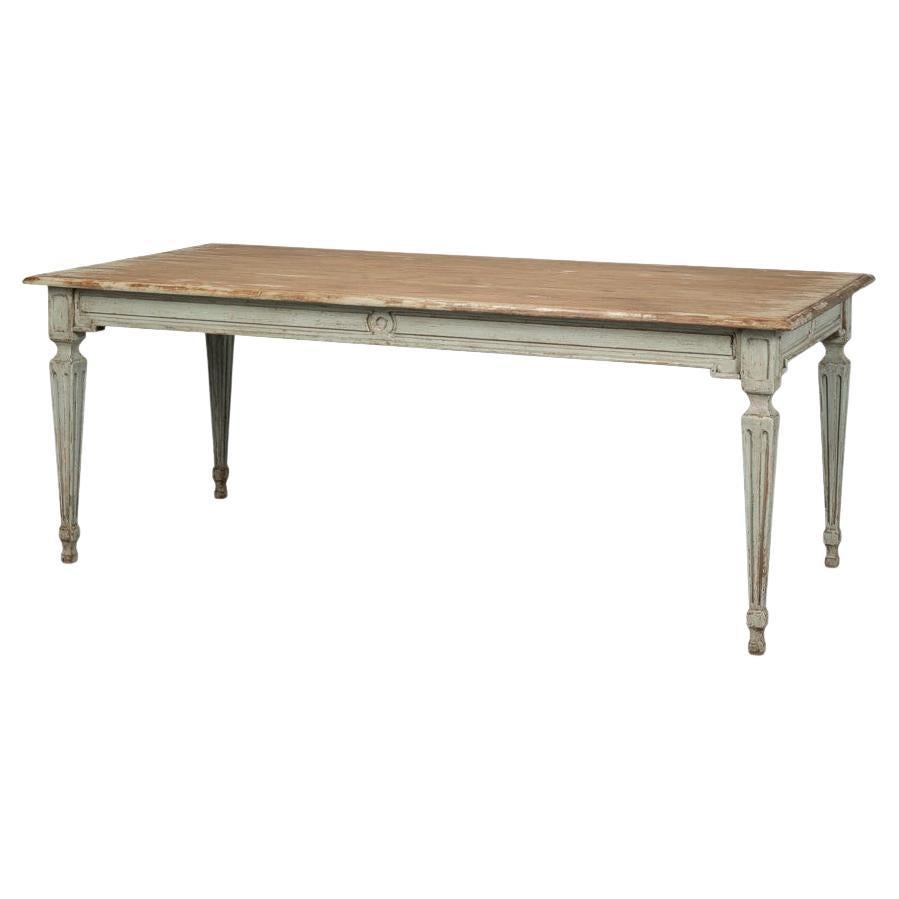 https://a.1stdibscdn.com/sage-french-provincial-dining-room-table-for-sale/f_8038/f_436696221739814247478/f_43669622_1739814247662_bg_processed.jpg
