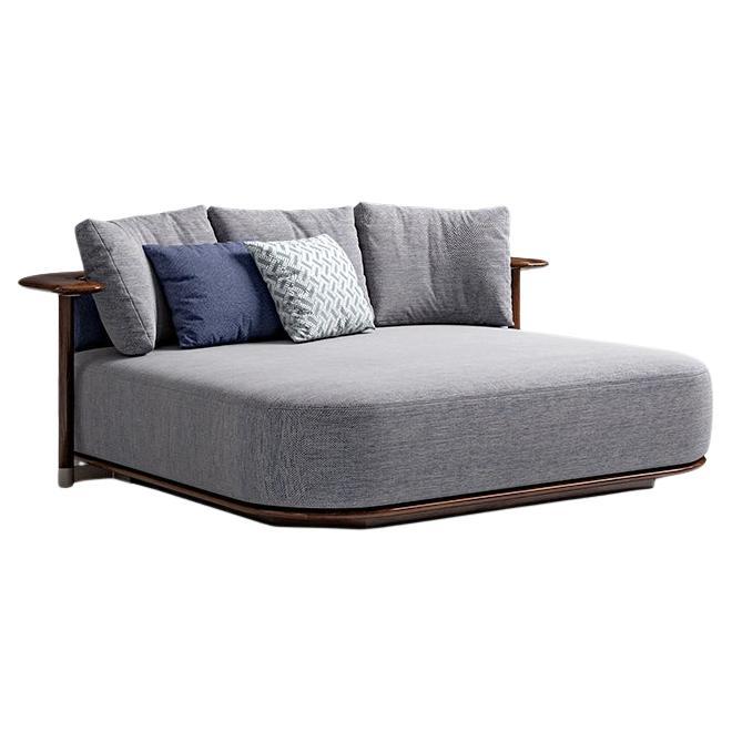 https://a.1stdibscdn.com/pedro-big-cuccione-outdoor-for-sale/f_48902/f_436988021739953194926/f_43698802_1739953195165_bg_processed.jpg