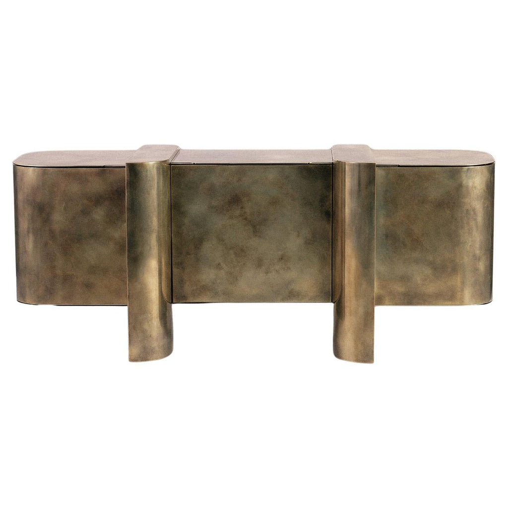 https://a.1stdibscdn.com/carvel-storage-cabinet-patinated-brass-made-in-britain-for-sale/f_25883/f_437002421739969175947/f_43700242_1739969176312_bg_processed.jpg