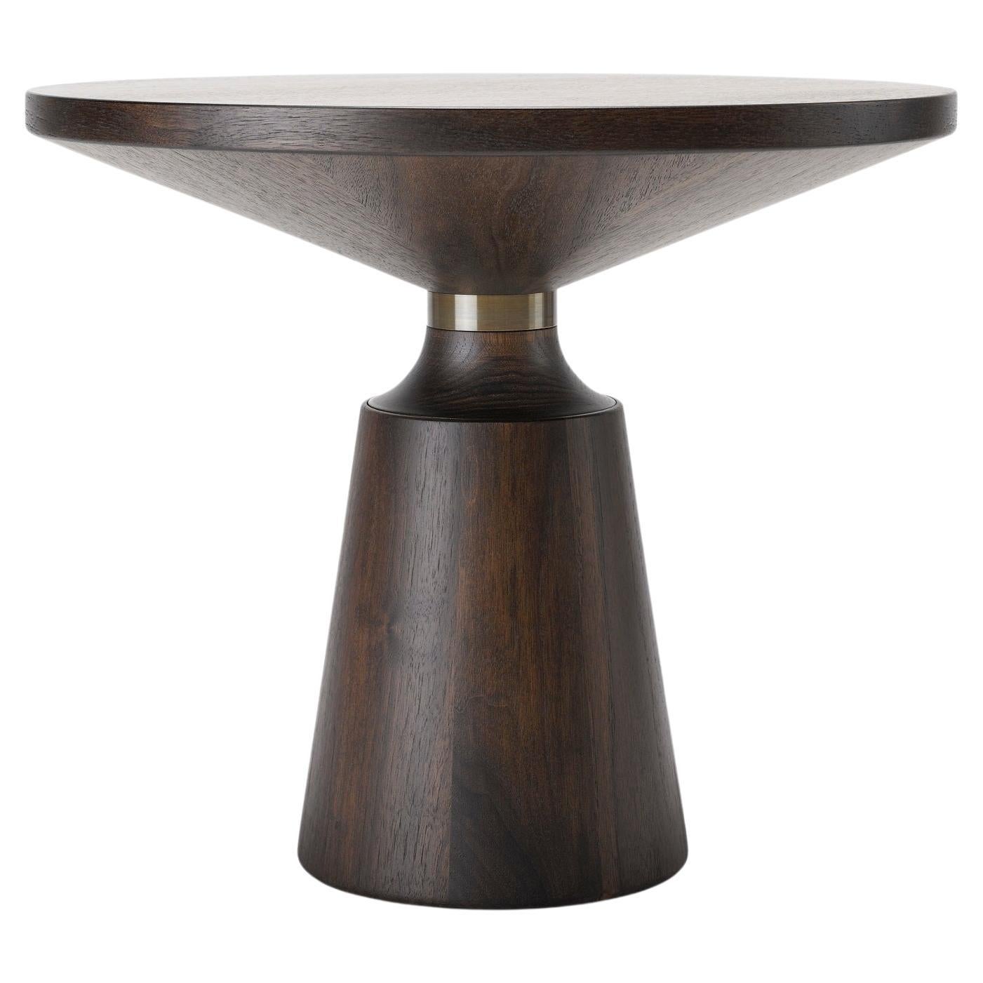 https://a.1stdibscdn.com/contemporary-nicole-occasional-table-in-ebonised-walnut-and-bronzed-brass-for-sale/f_27813/f_438247821740671832585/f_43824782_1740671832911_bg_processed.jpg