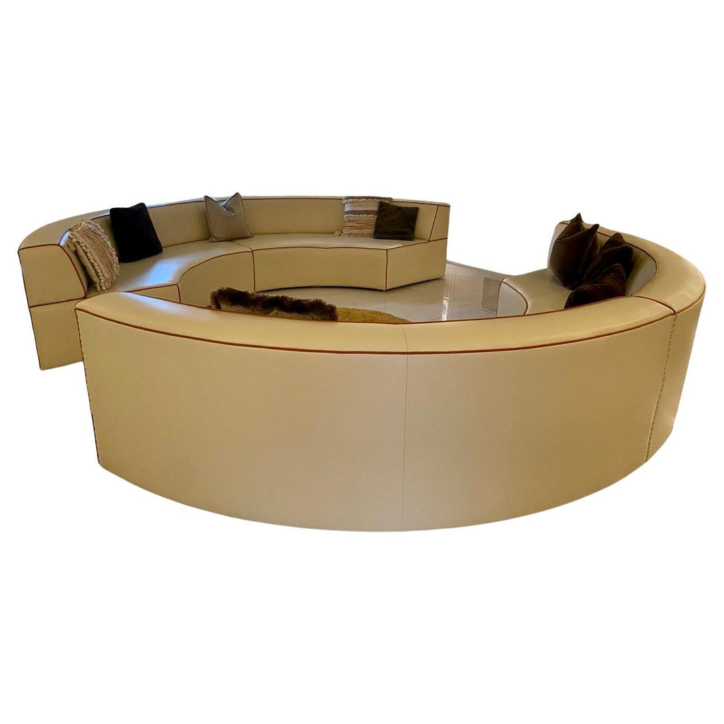 https://a.1stdibscdn.com/our-full-circle-sofa-in-leather-for-sale/f_79732/f_439607621760124143854/f_43960762_1760124144252_bg_processed.jpg