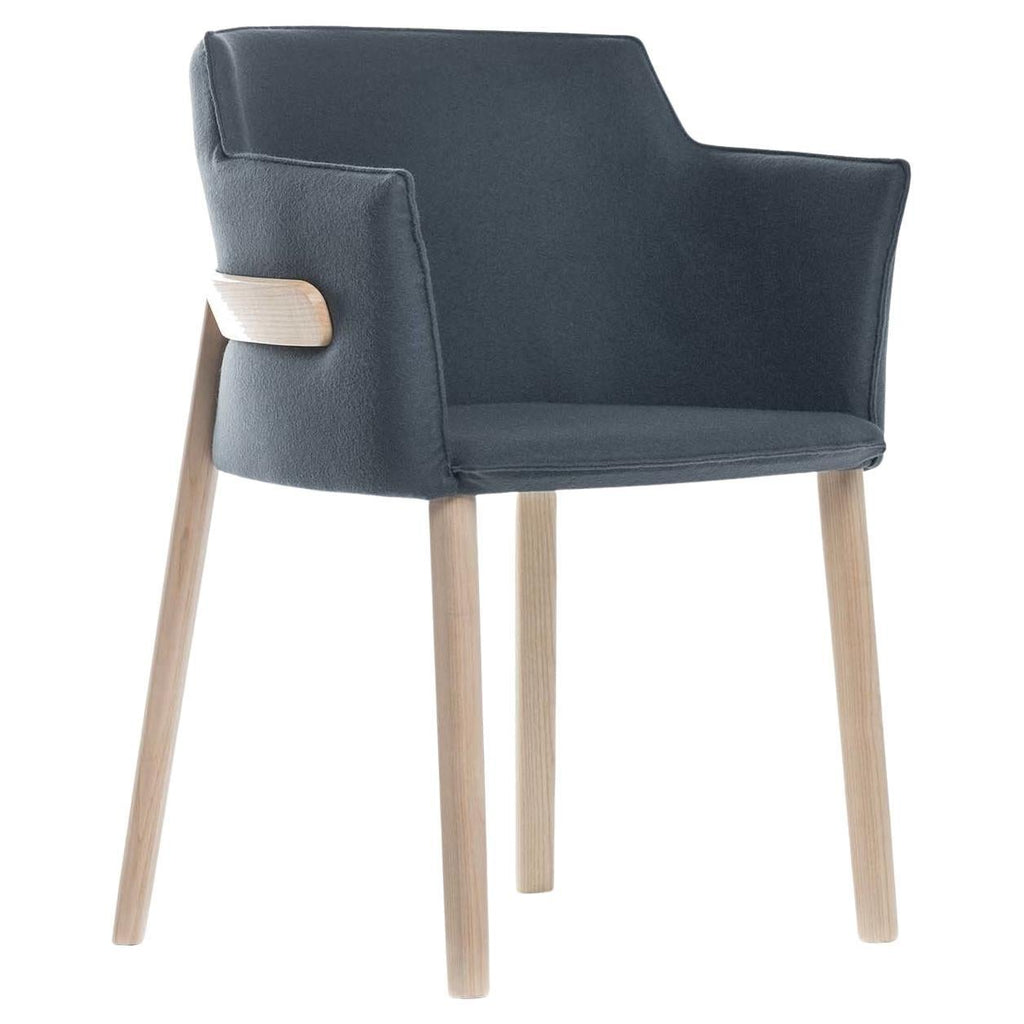 https://a.1stdibscdn.com/pince-chair-by-lucidipevere-for-sale/f_17062/f_439861321741699167070/f_43986132_1741699167371_bg_processed.jpg