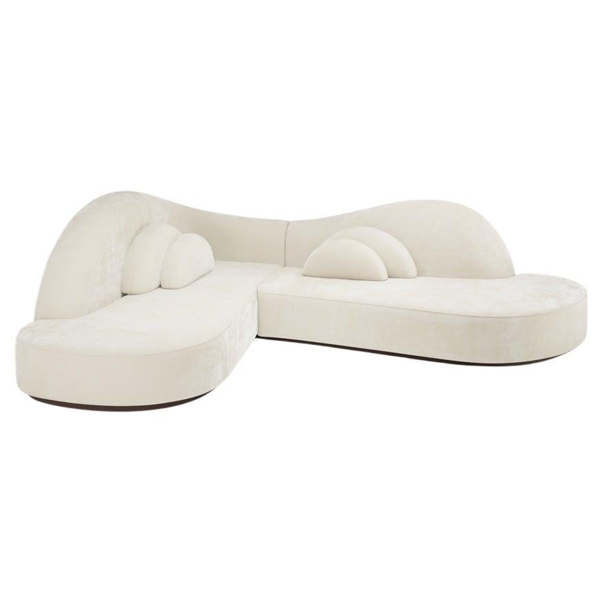 https://a.1stdibscdn.com/illusion-curved-corner-sofa-in-high-performing-ecru-velvet-for-sale-picture-2/f_27693/f_440886221742242577035/f_44088622_1742242577225_bg_processed.jpg