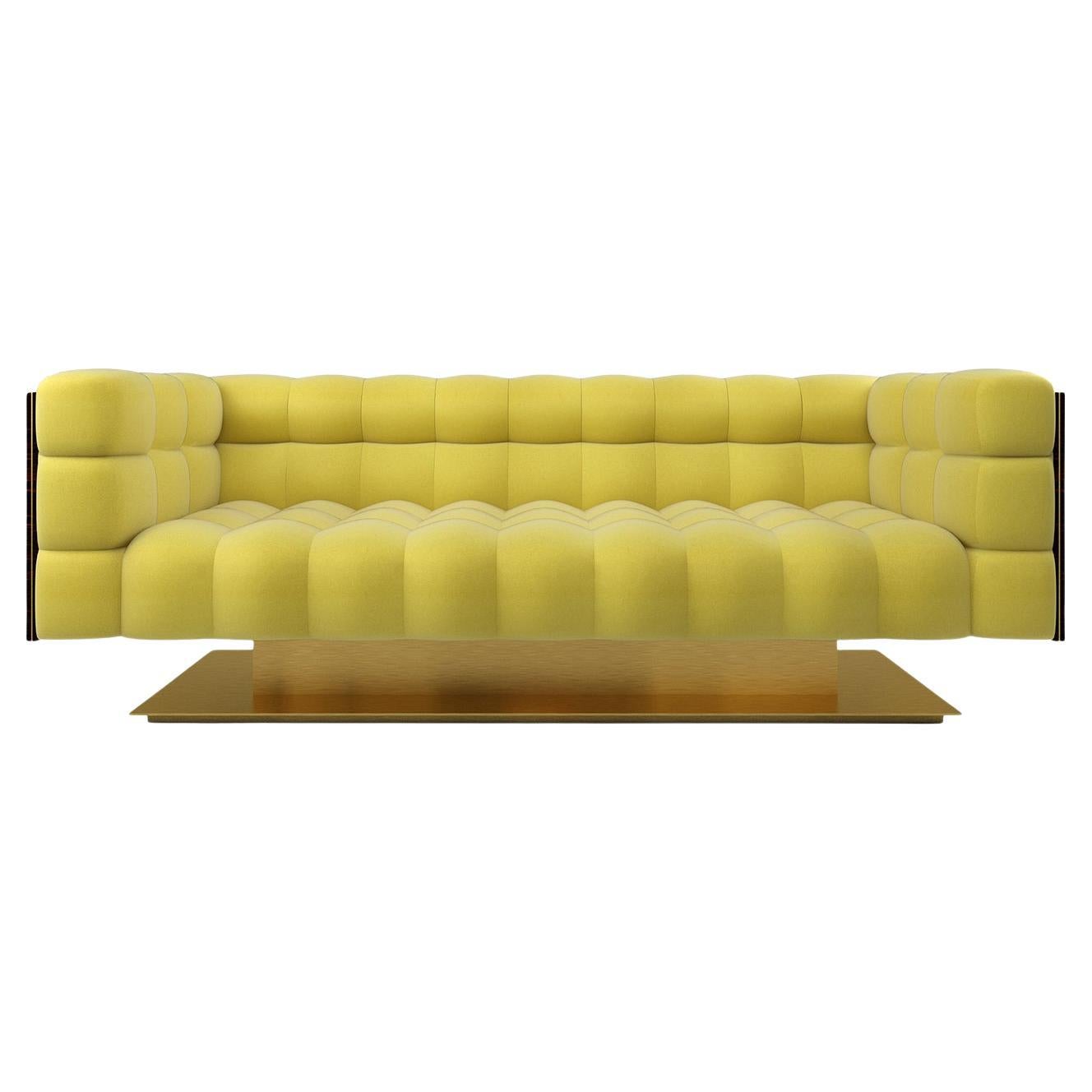 https://a.1stdibscdn.com/montgomery-3-seater-quilted-yellow-soft-by-studio-63-for-sale/f_17062/f_441271721742470380698/f_44127172_1742470381043_bg_processed.jpg