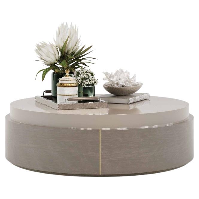 https://a.1stdibscdn.com/contemporary-coffee-table-with-a-lacquered-top-wooden-base-for-sale/f_27693/f_443050121743416624185/f_44305012_1743416624408_bg_processed.jpg